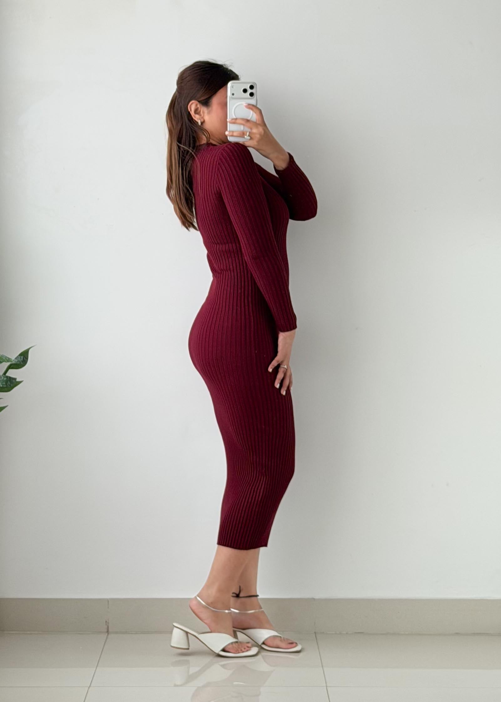 Size S-M Burgundy Ribbed Bodycon Midi Dress