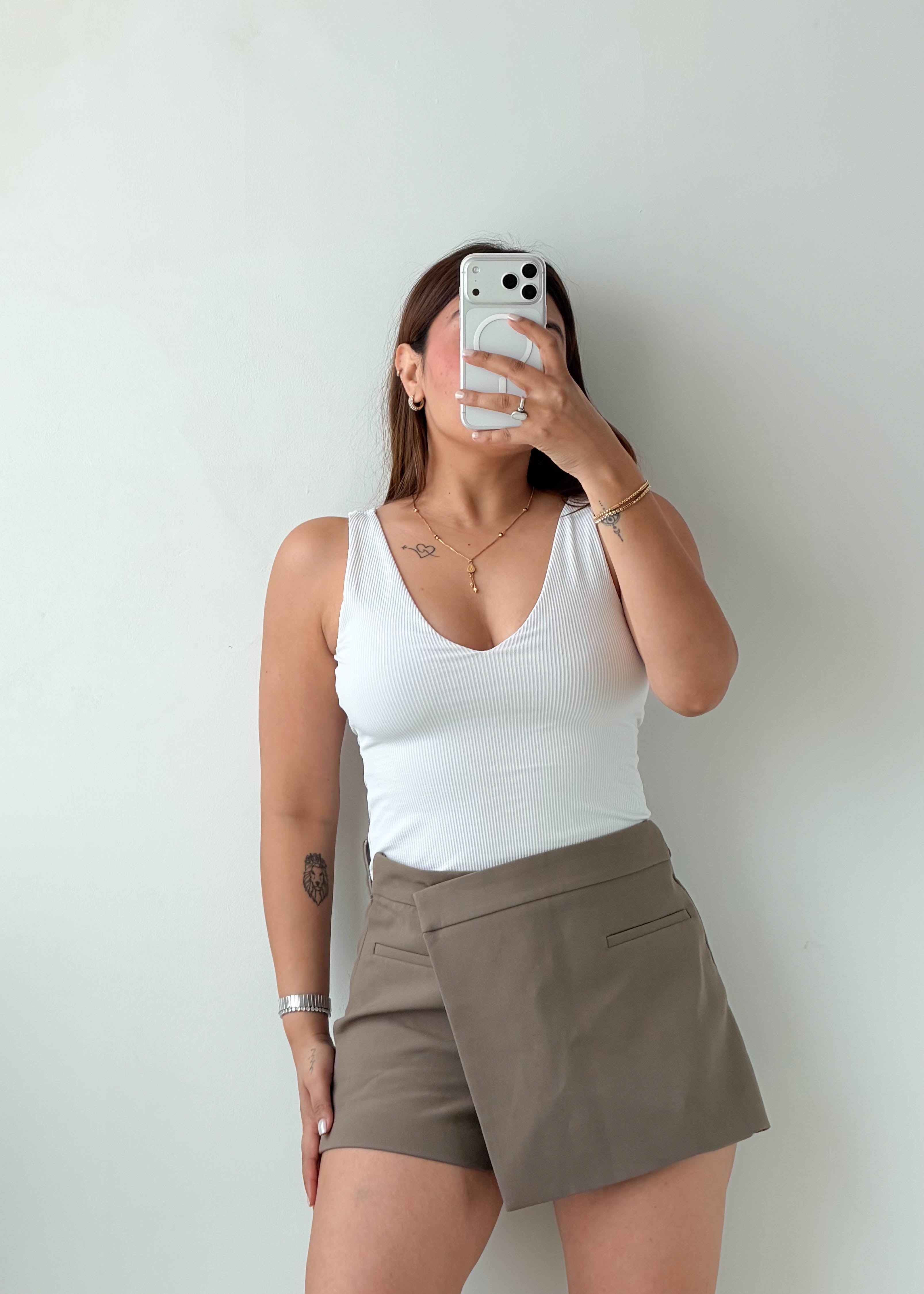 Size XS-S White Ribbed Bodysuit