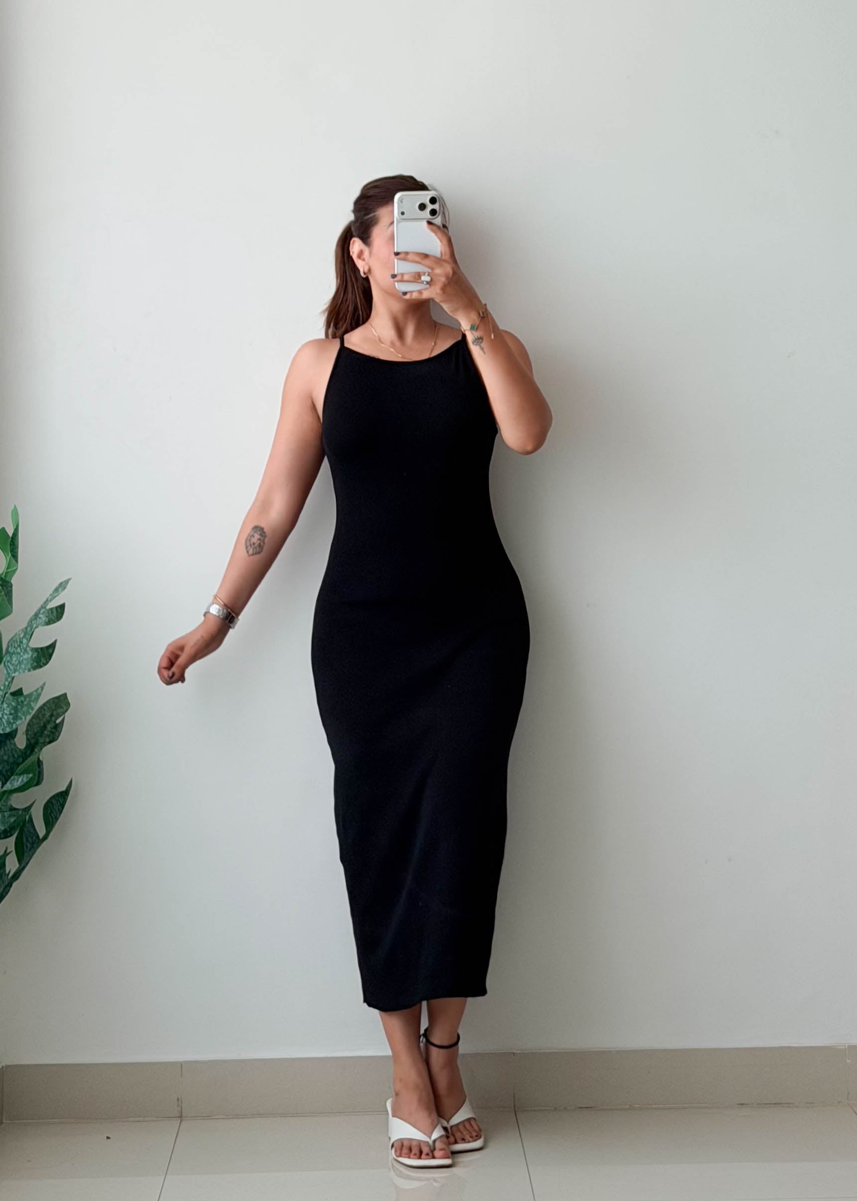 Size XS-S / M-L Black Sleeveless Maxi Dress