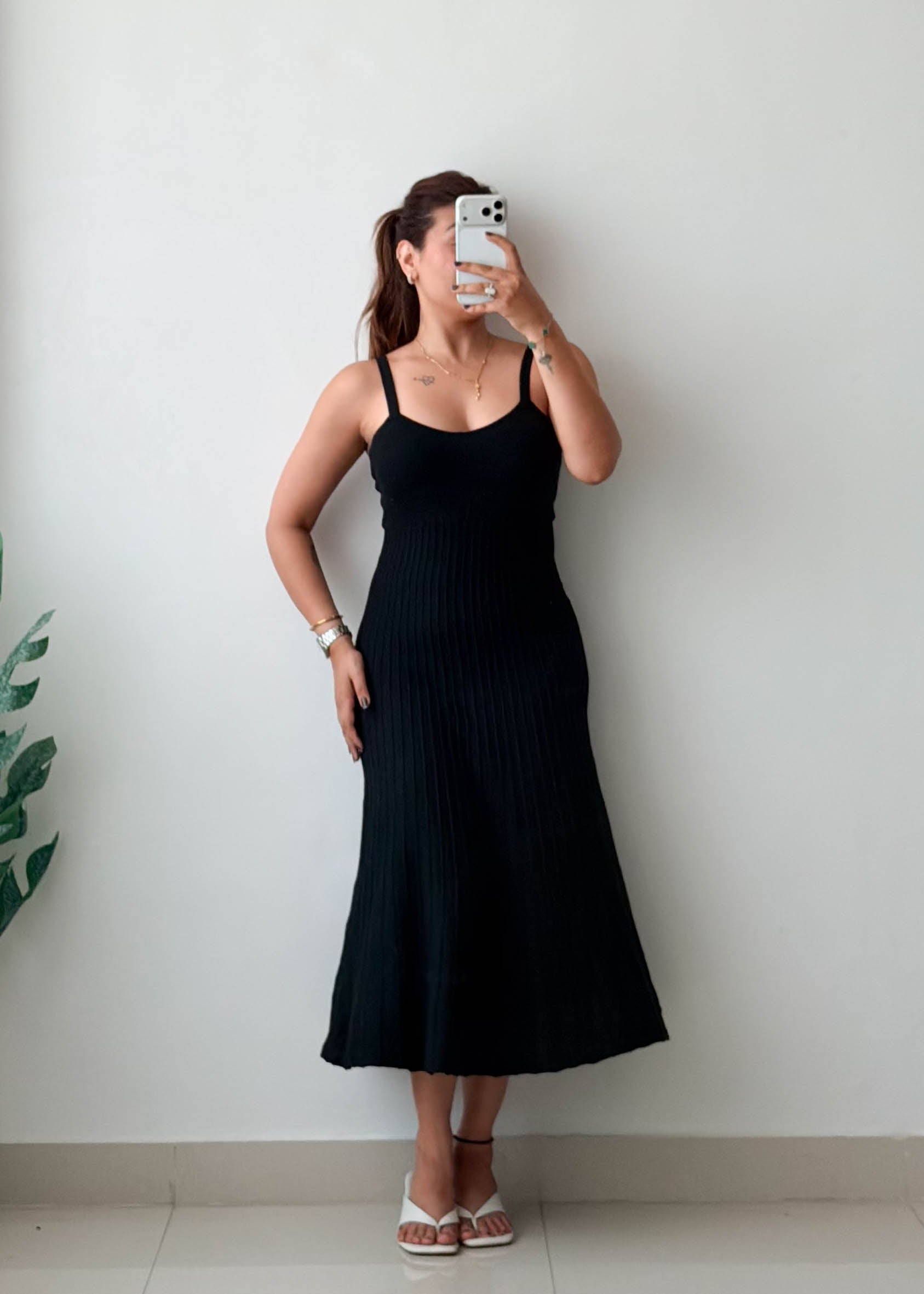 Size XS-S Black Ribbed Flare Midi Dress
