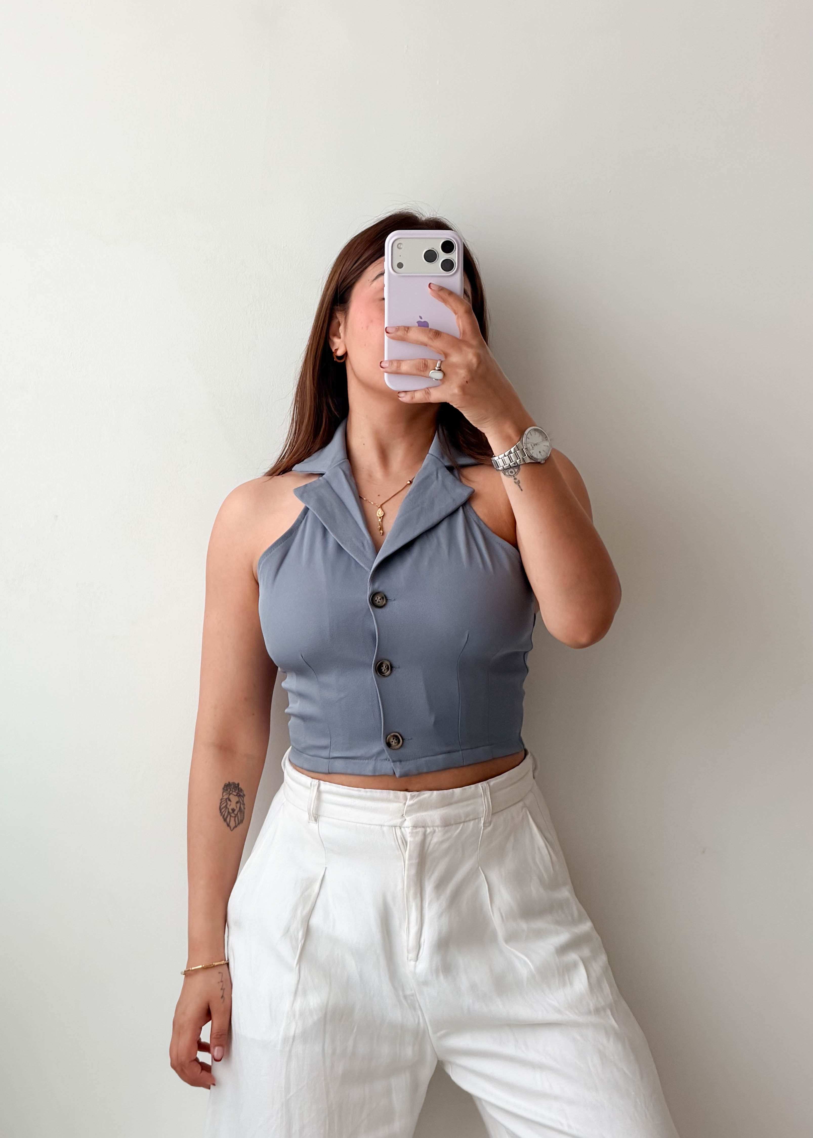 Size S Grey Halter Collar Crop Top