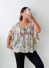 Size S-M White Floral Ruffle Top