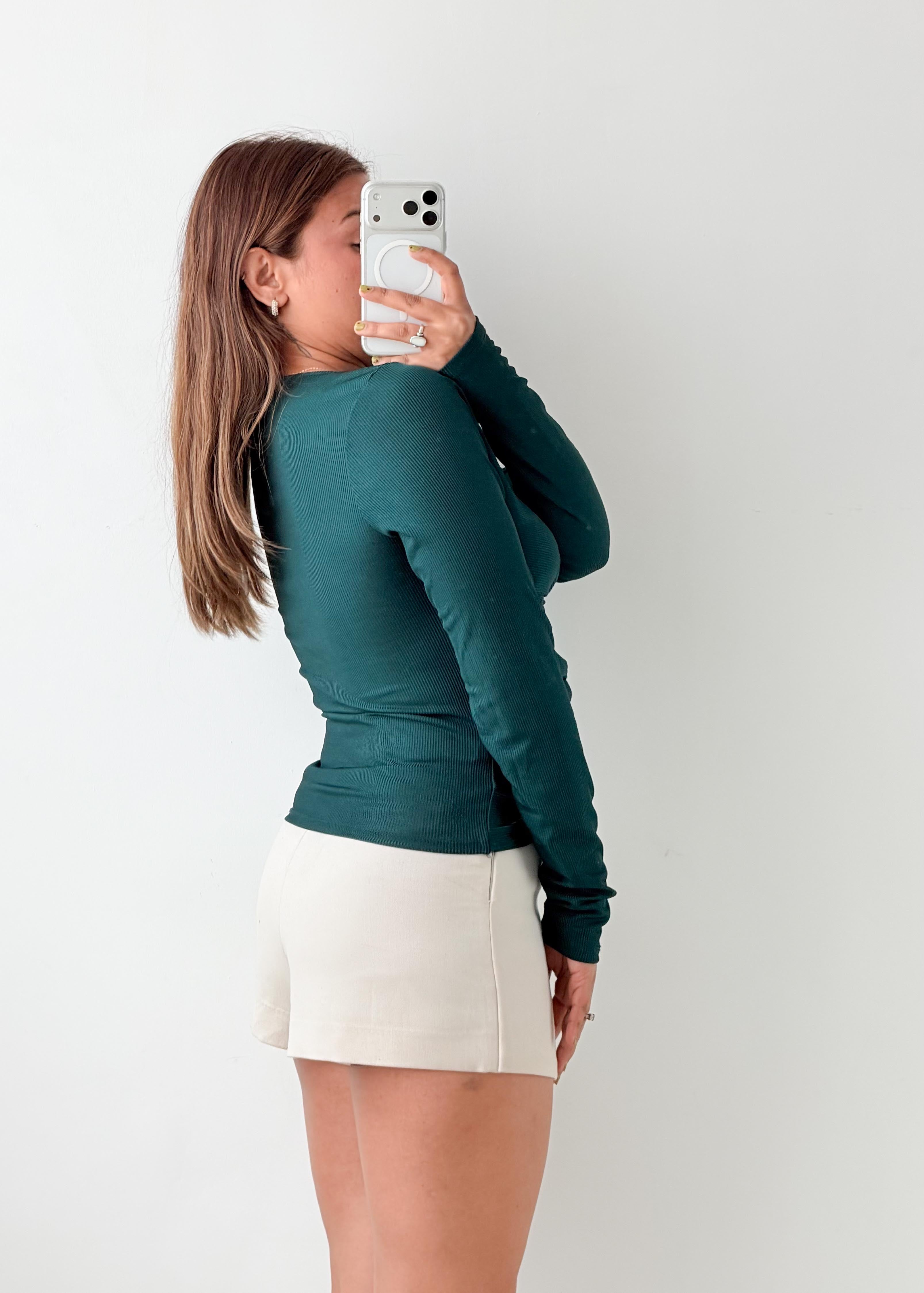 Size S-M Teal Ruched Tie-Up Top