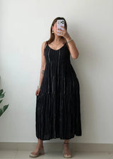 Size S-M, Black Pleated Midi Dress