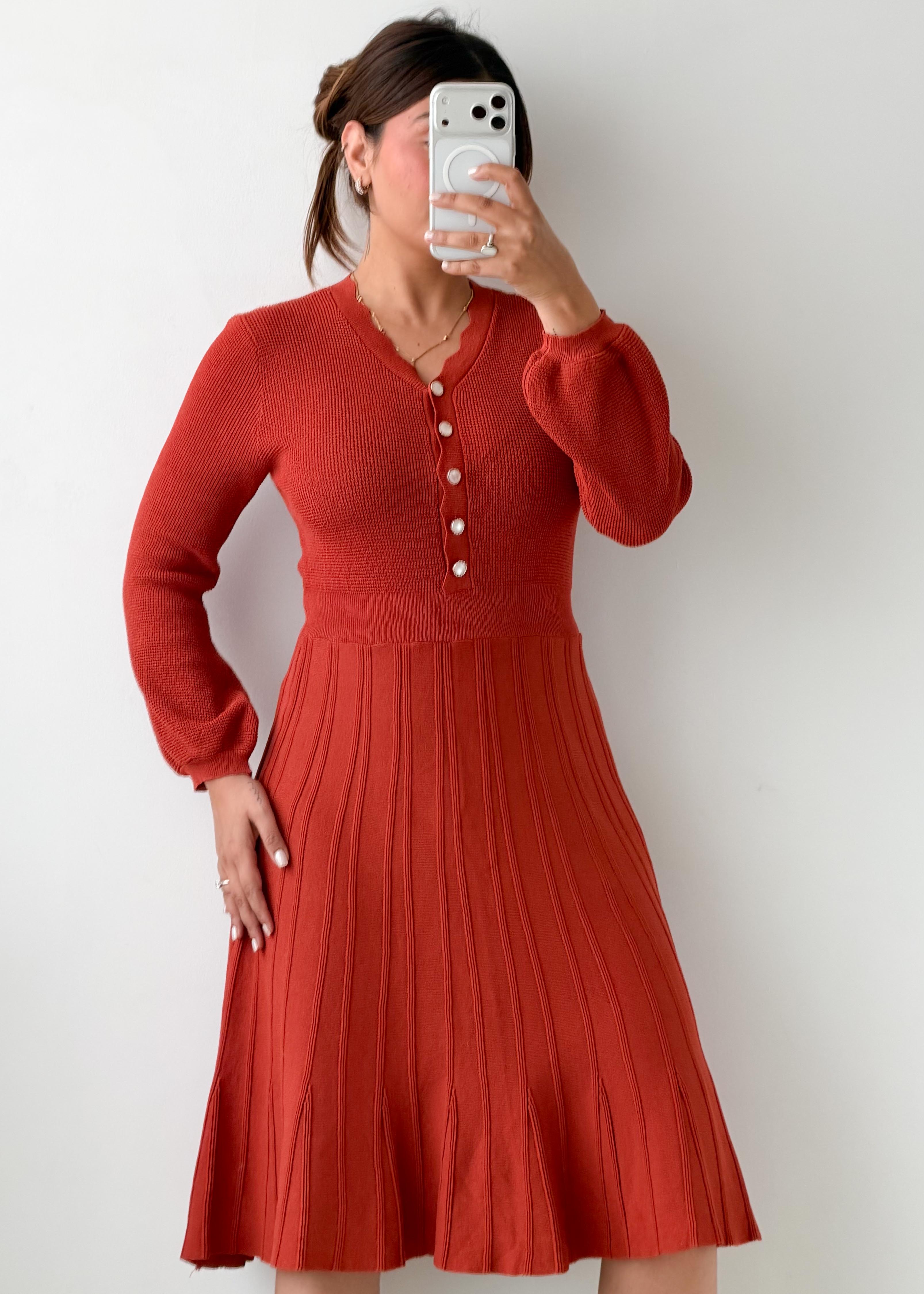 Size S-M Rust Red Ribbed Pleated Midi Dress
