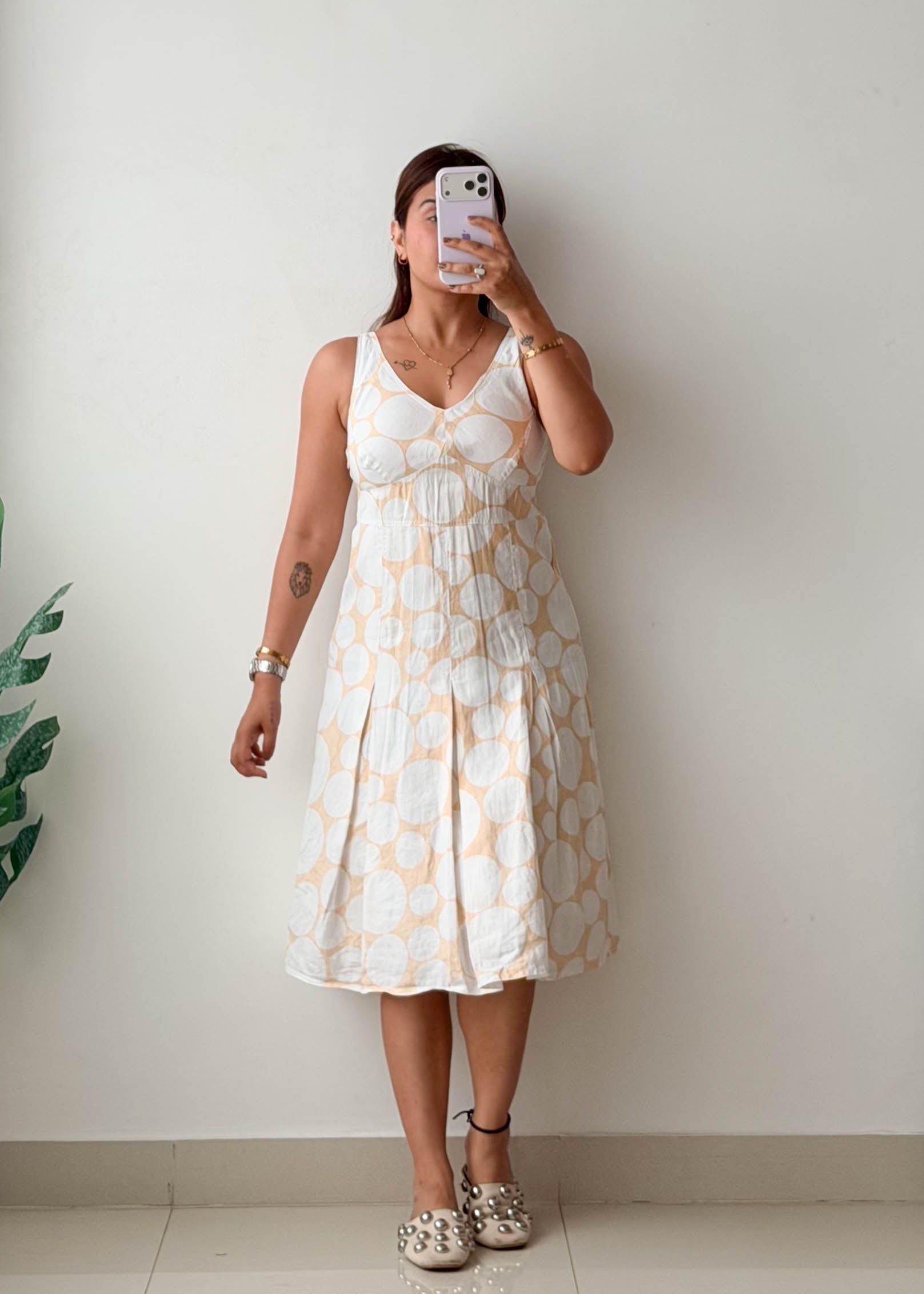 Size XS-S White & Beige Printed Midi Dress