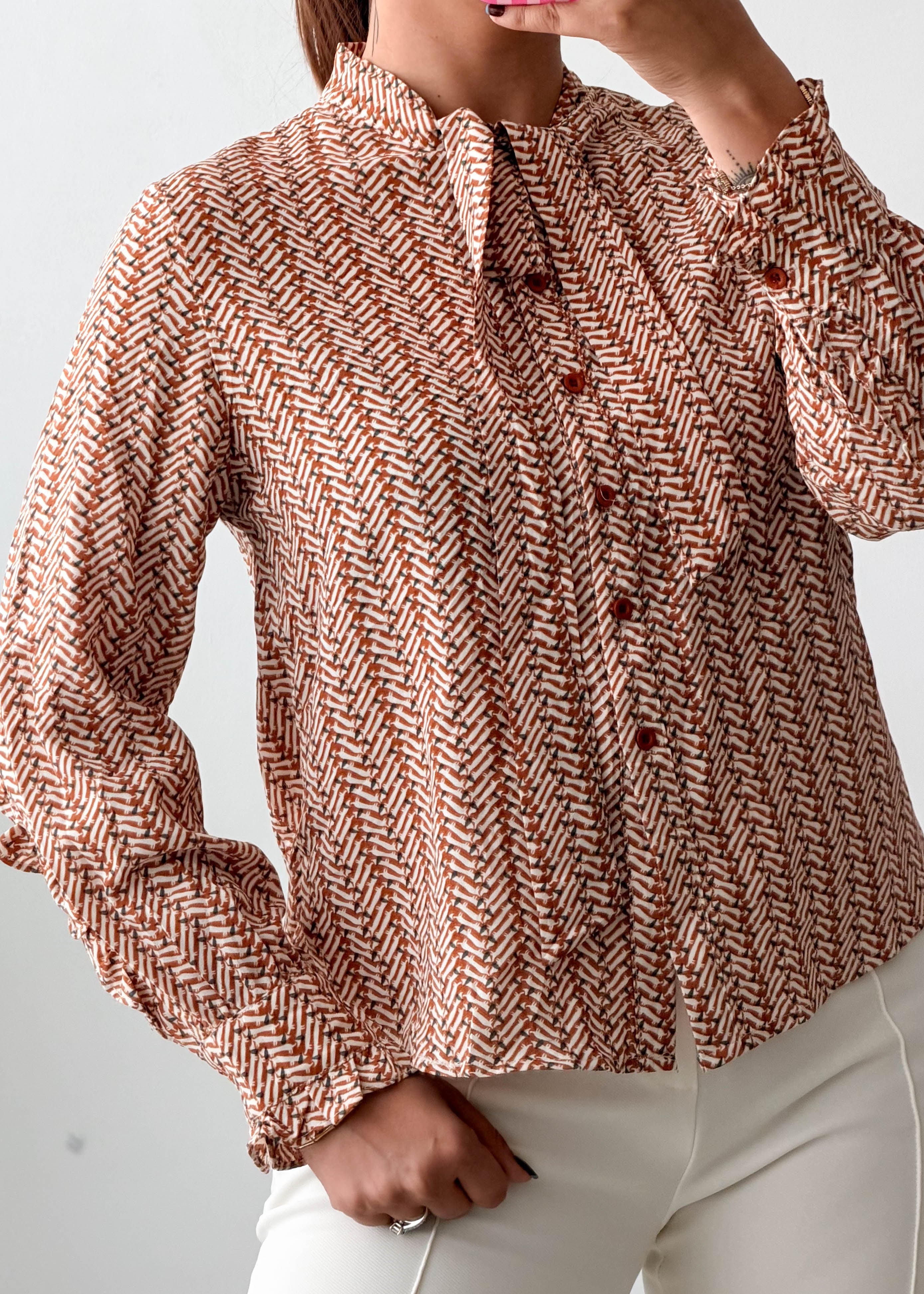 Size XS-S Beige Geometric Tie-Neck Chiffon Blouse