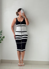 Size M-L Black & White Striped Ribbed Midi Dress