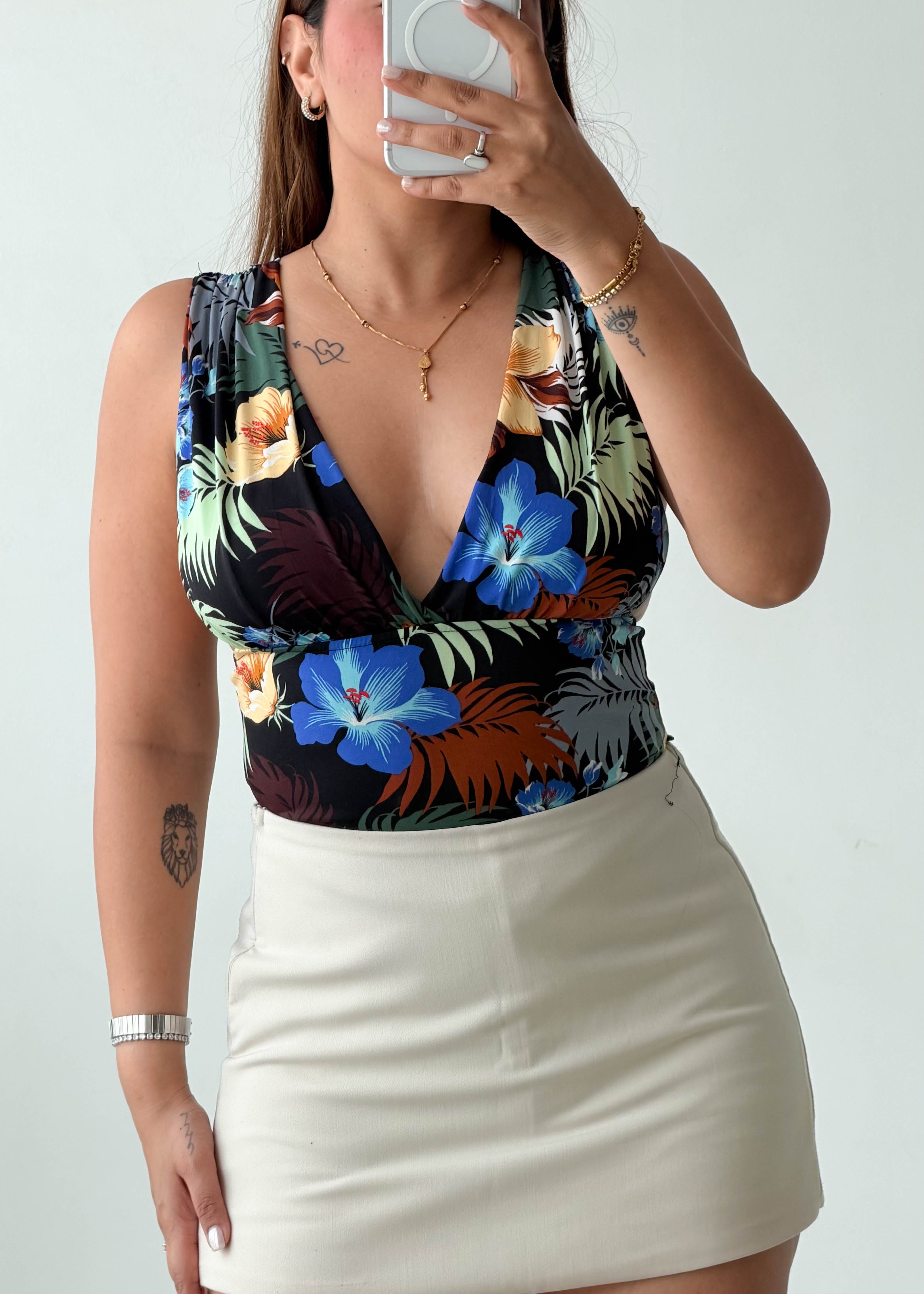 Size XS-S Floral Printed Bodysuit
