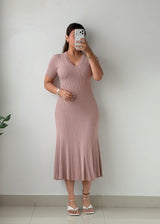 Size S-M Dusty Pink Ribbed Midi Dress