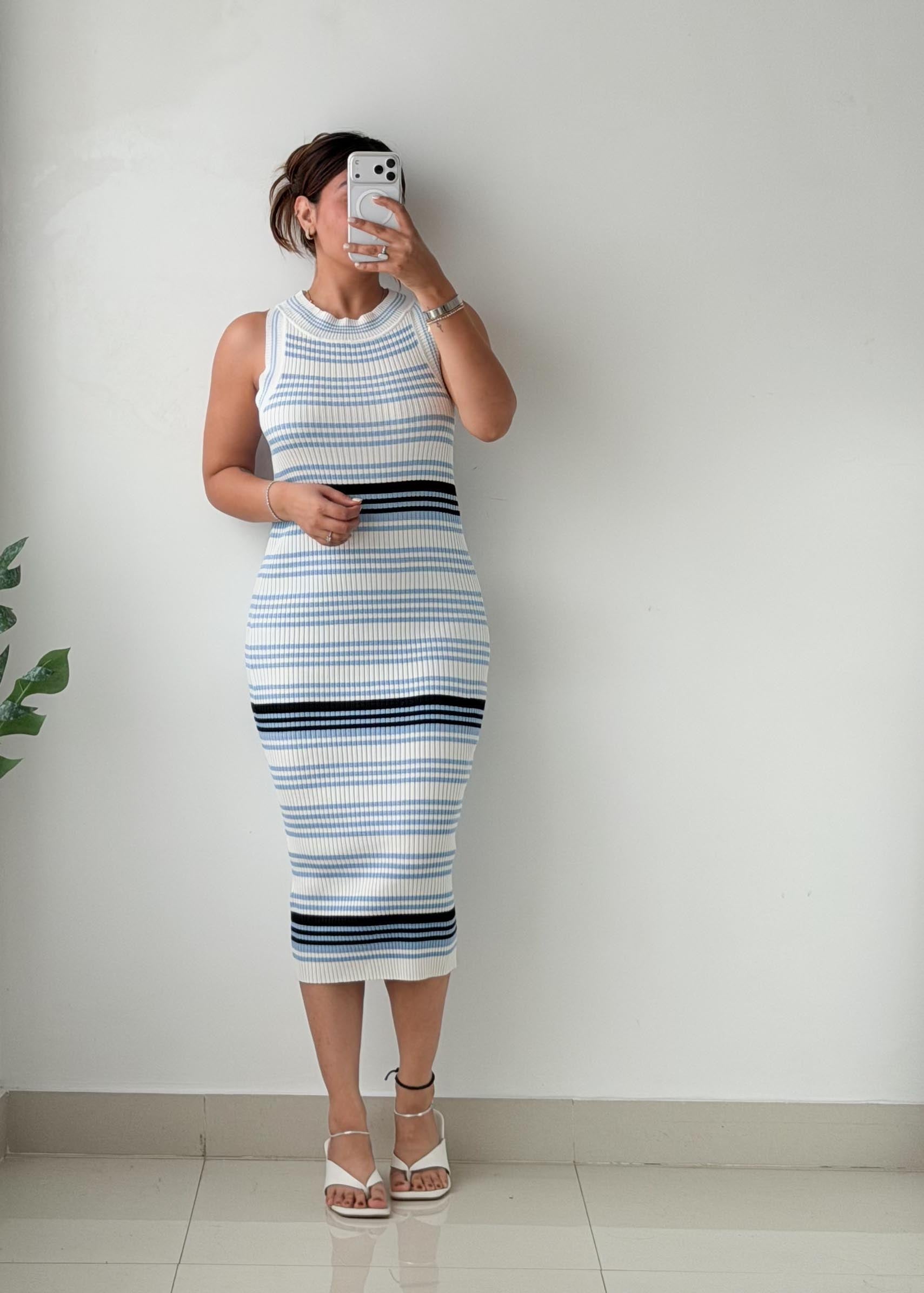 Size L-XL Blue Striped Ribbed Midi Dress