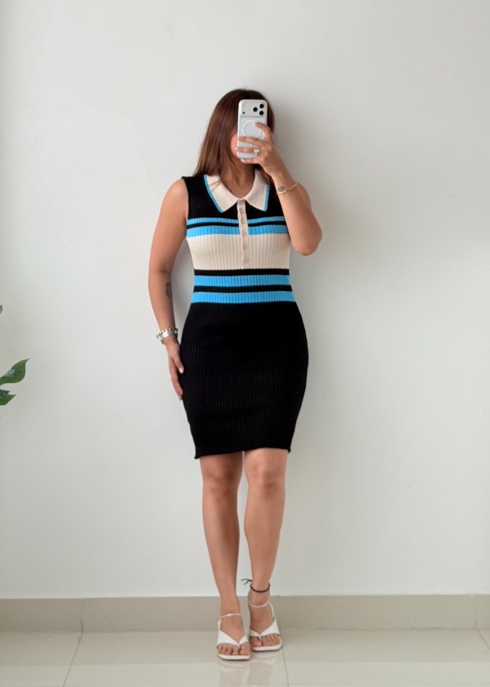 Size S-M Black Colorblock Collared Knit Mini Dress