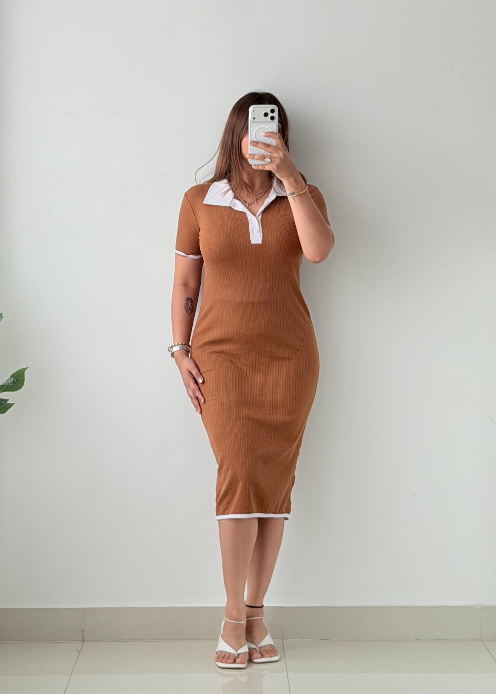 Size S-M Camel Contrast Collar Ribbed Knit Midi Dress