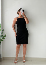 Size M-L Black Fitted Midi Dress