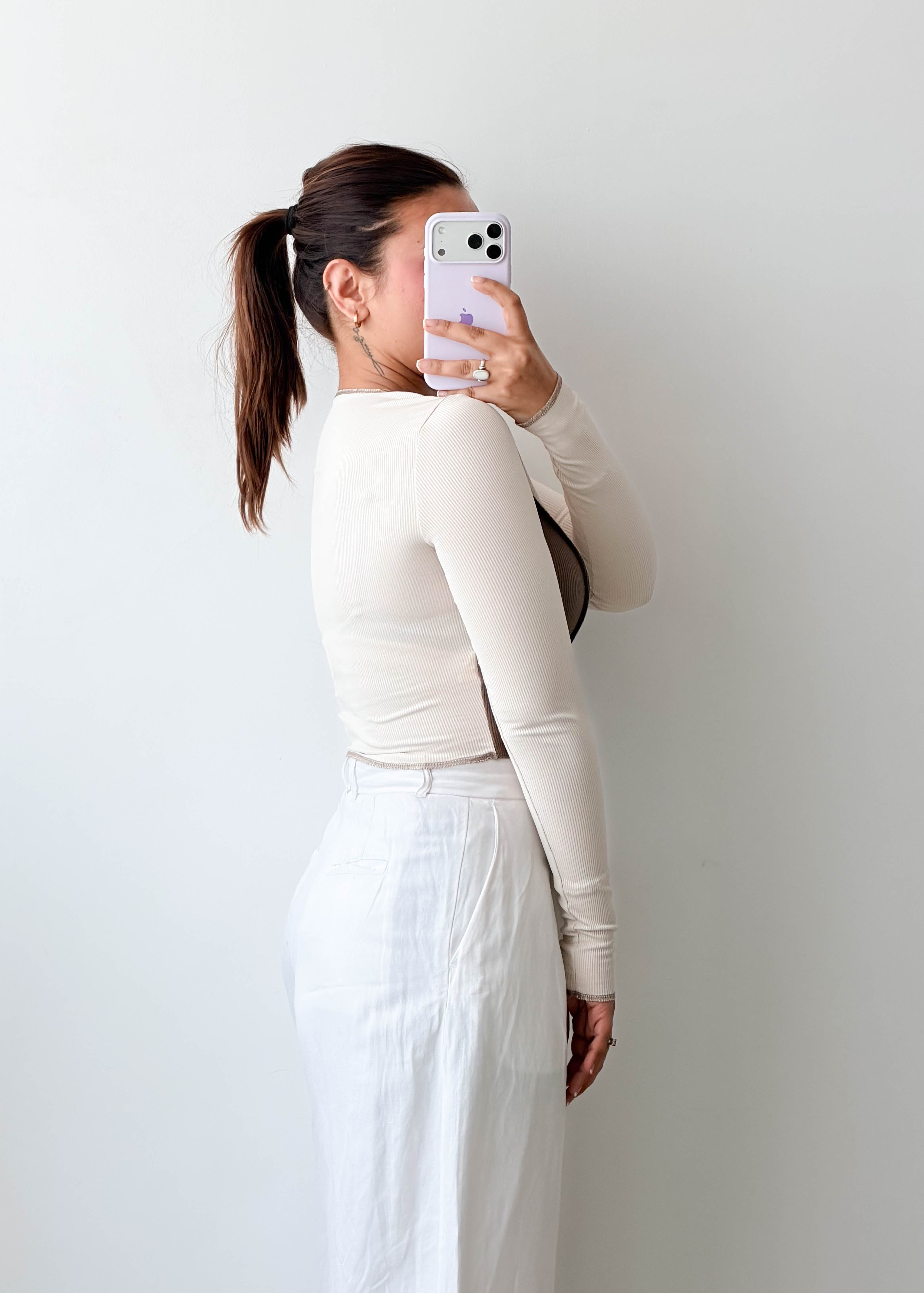 Size XS-S Beige Colorblock Long Sleeve Top