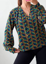 Size M-L Green Geometric Print Blouse