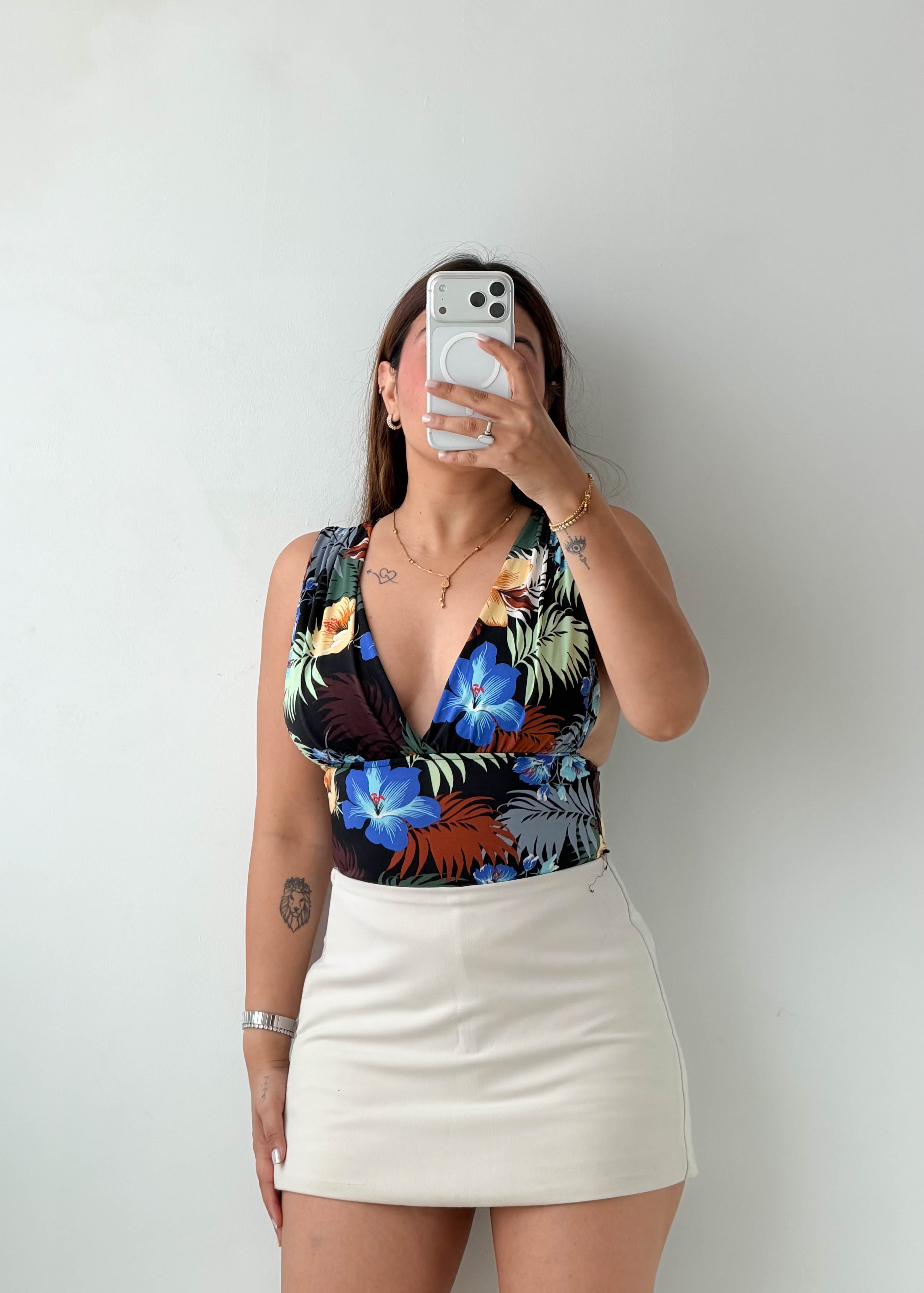 Size XS-S Floral Printed Bodysuit