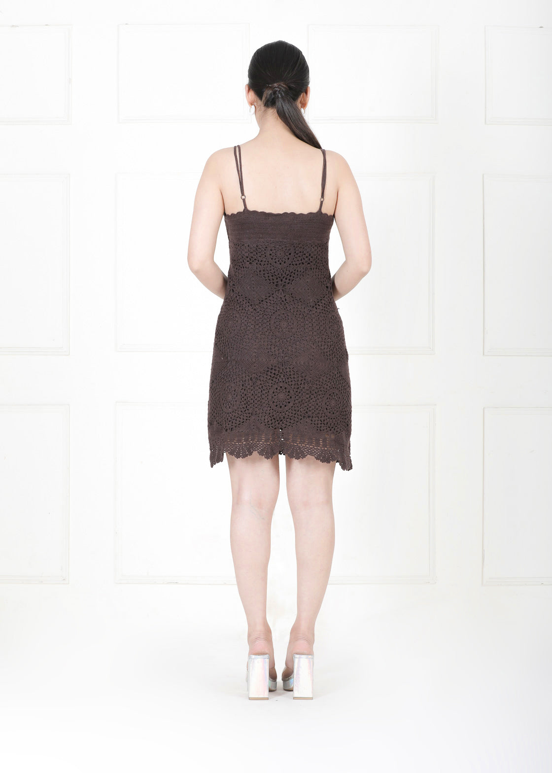 BROWN SHORT CROCHET DRESS