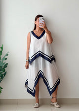 Size M-L White & Navy Asymmetrical Midi Dress