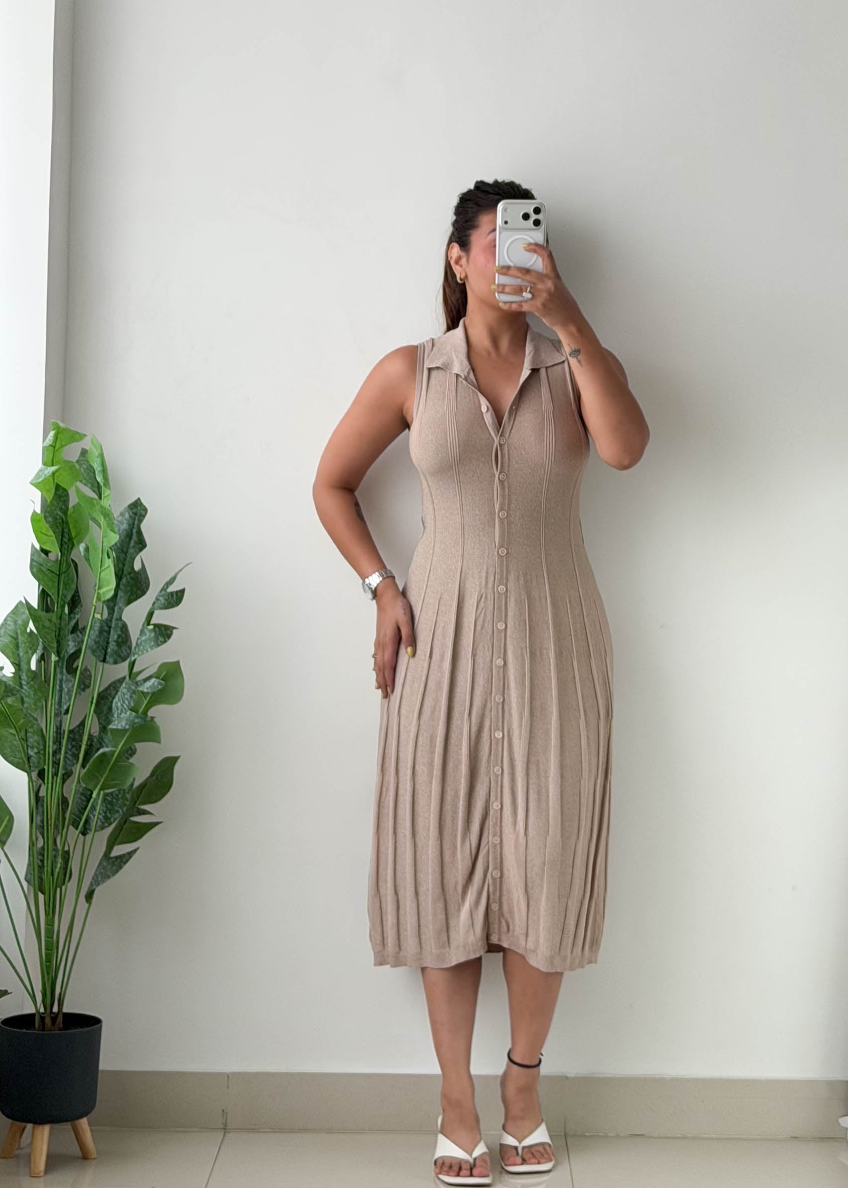 Size XS-S Beige Collared Button Midi Dress