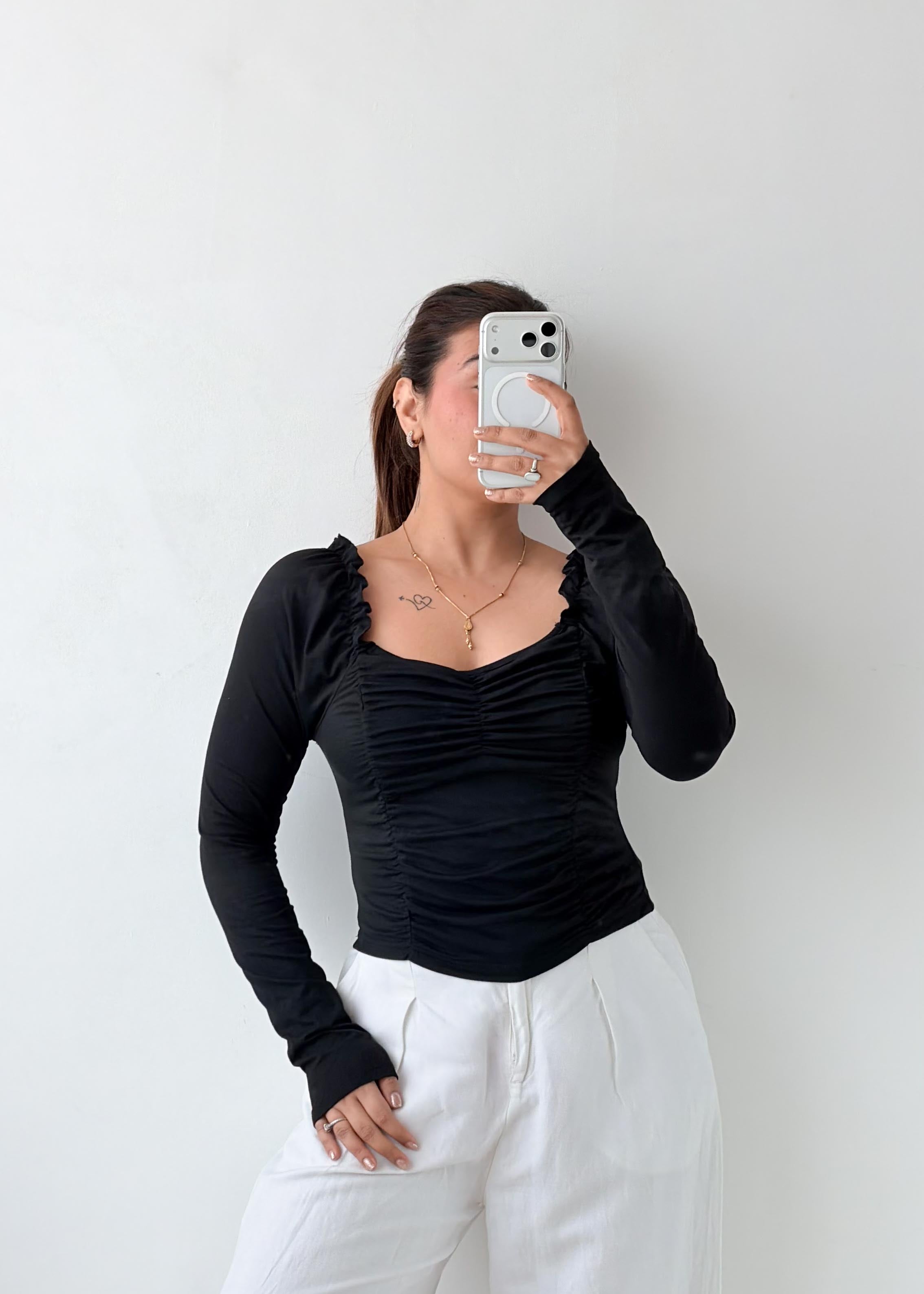 Size S-M Black Ruched Front Top