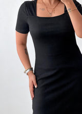 Size M-L Black Square Neck Knit Midi Dress
