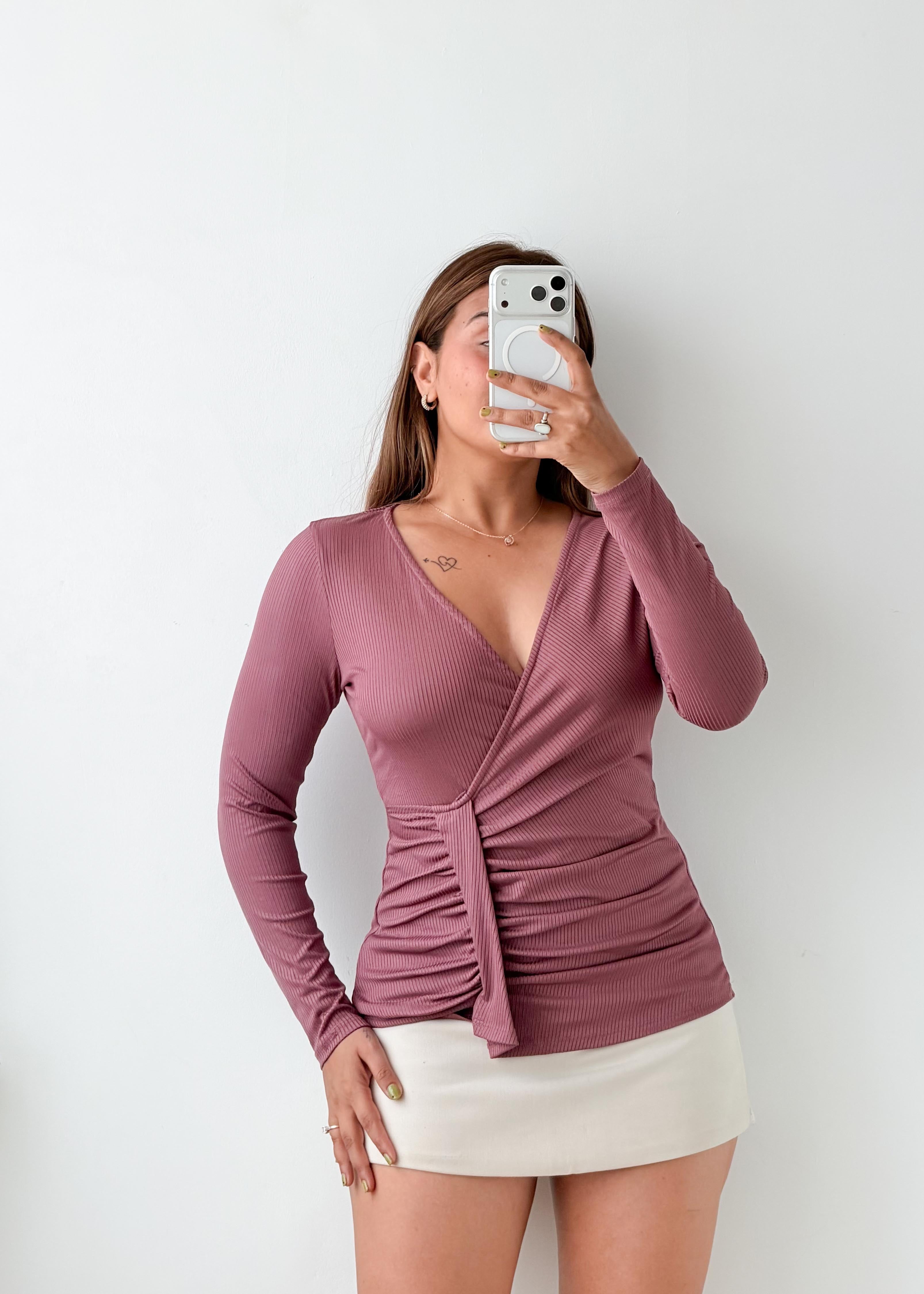 Size M-L Mauve Wrap Top