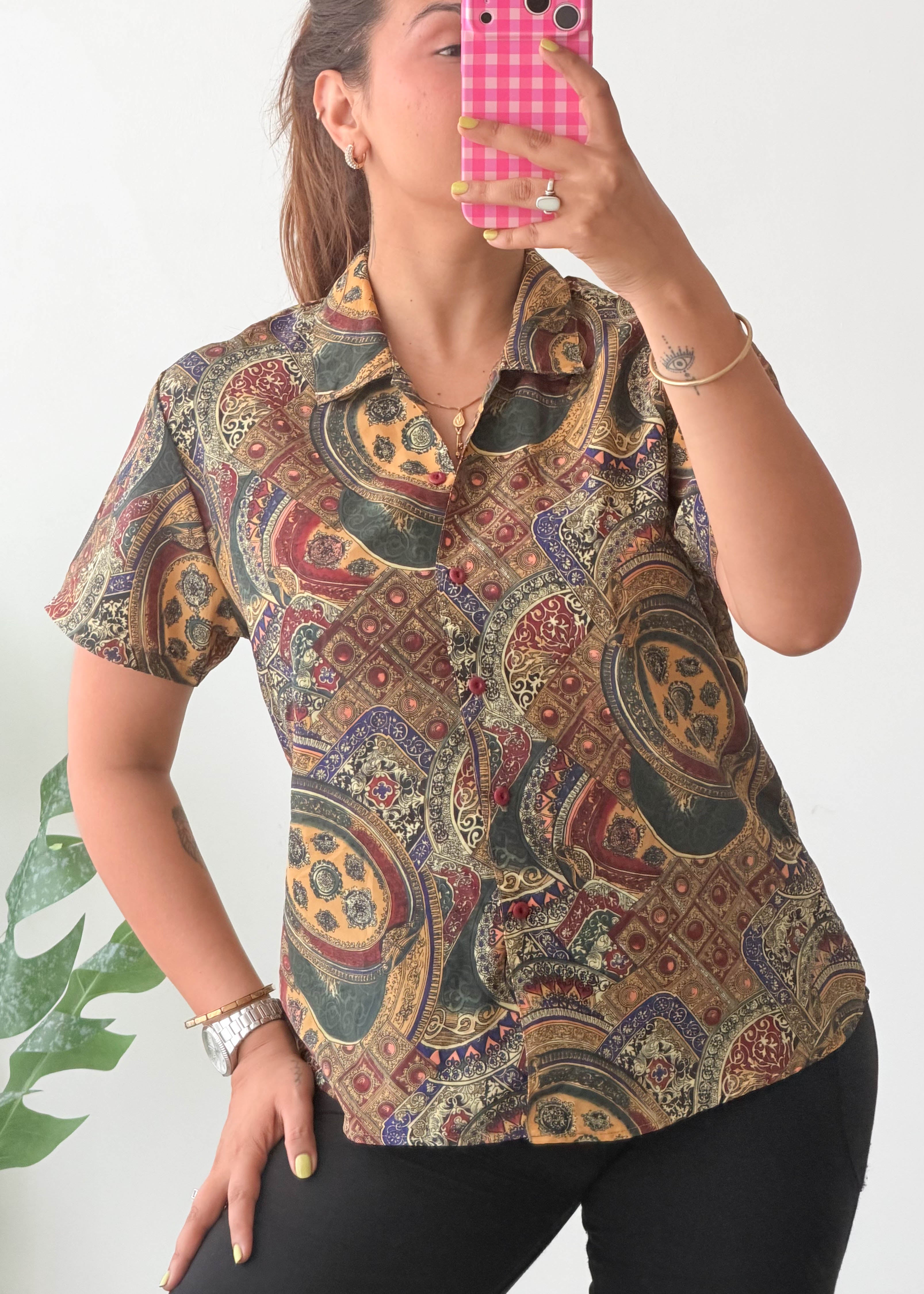 Size S-M Multicolor Paisley Shirt