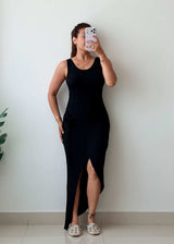 Size S-M Black Ribbed Slit Midi Dress