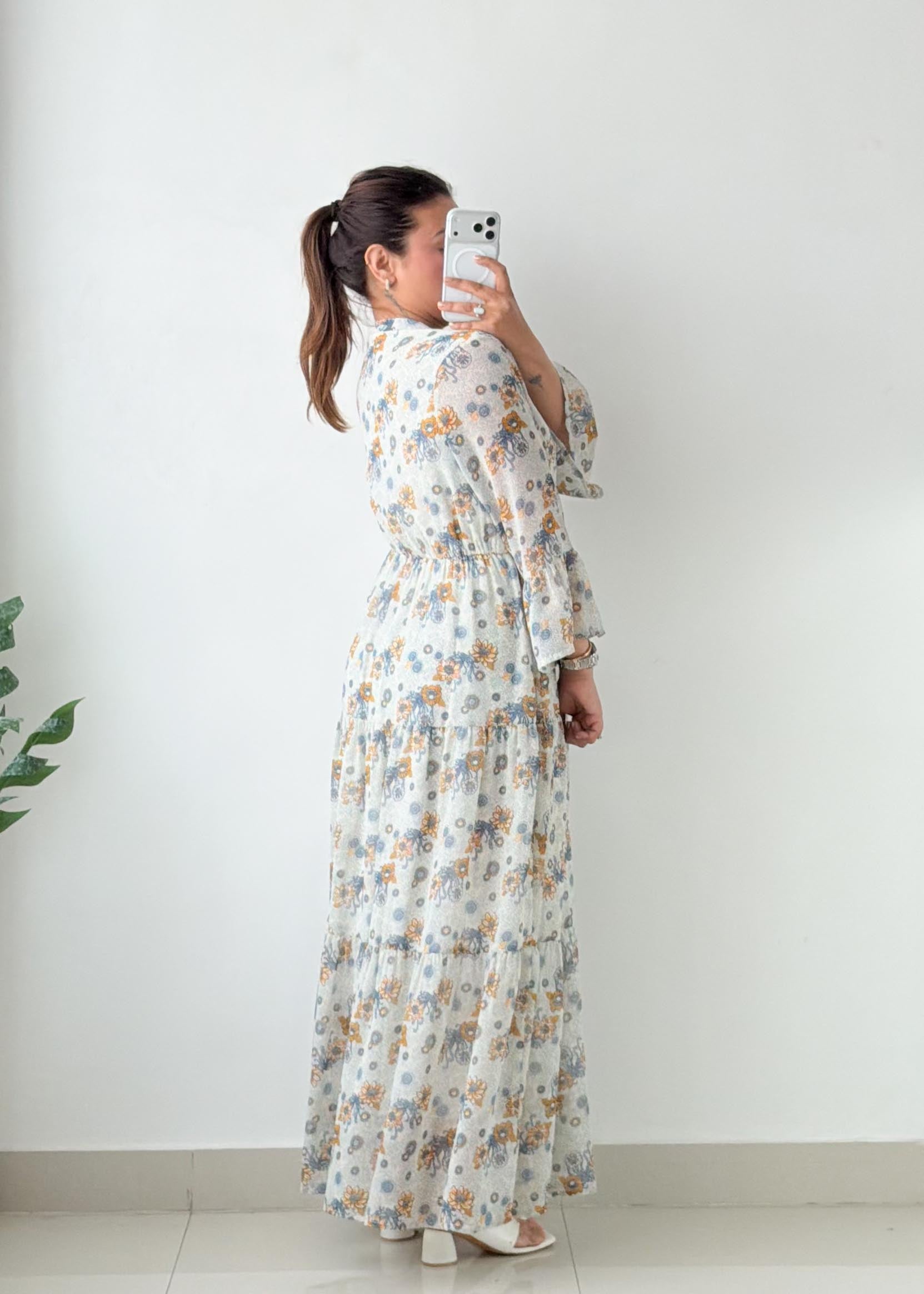Size M-L Ivory Floral Tiered Maxi Dress