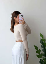 Size XS-S, Cream Long Sleeve Crop Top