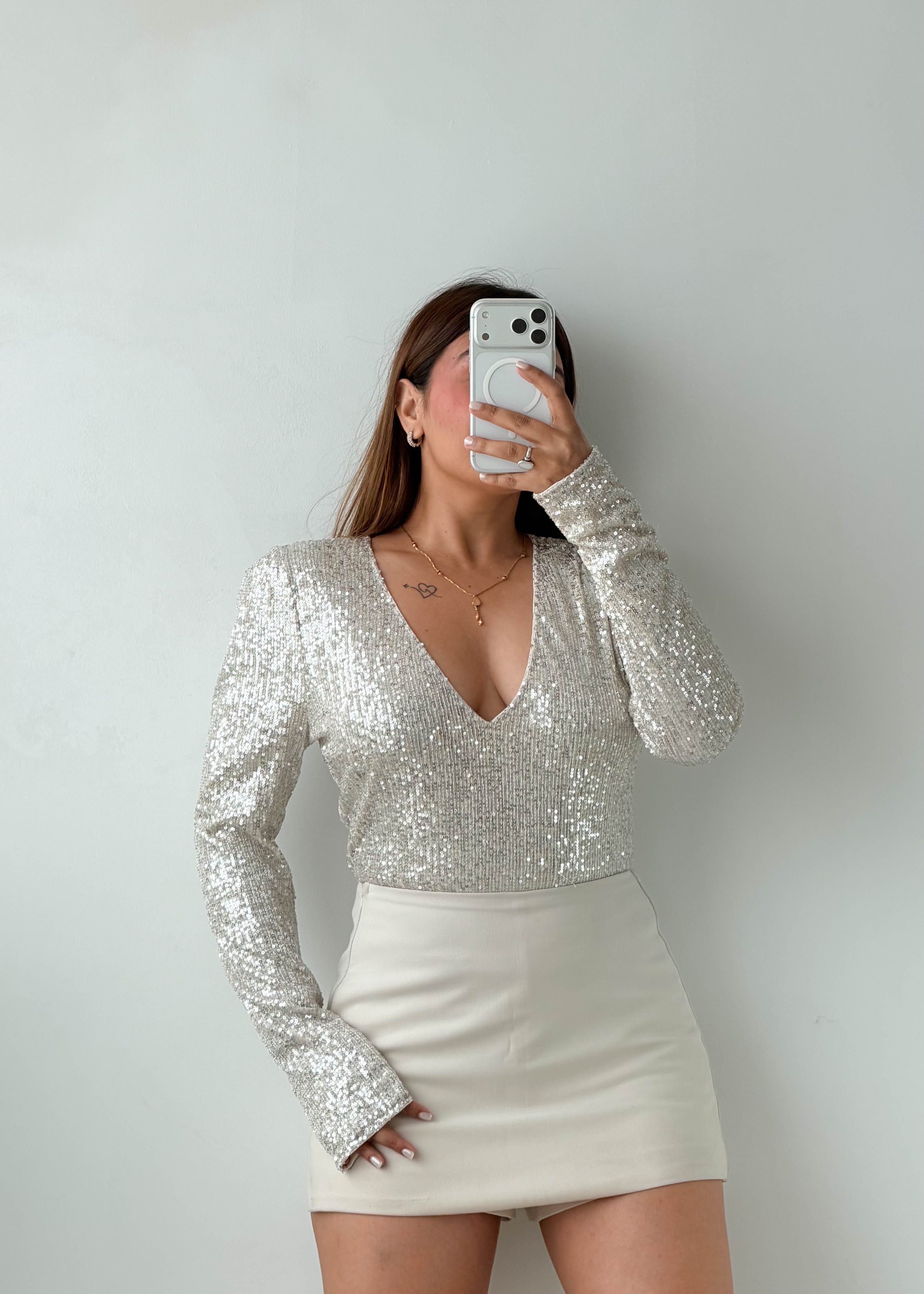 Size M Silver Sequin V-Neck Bodysuit