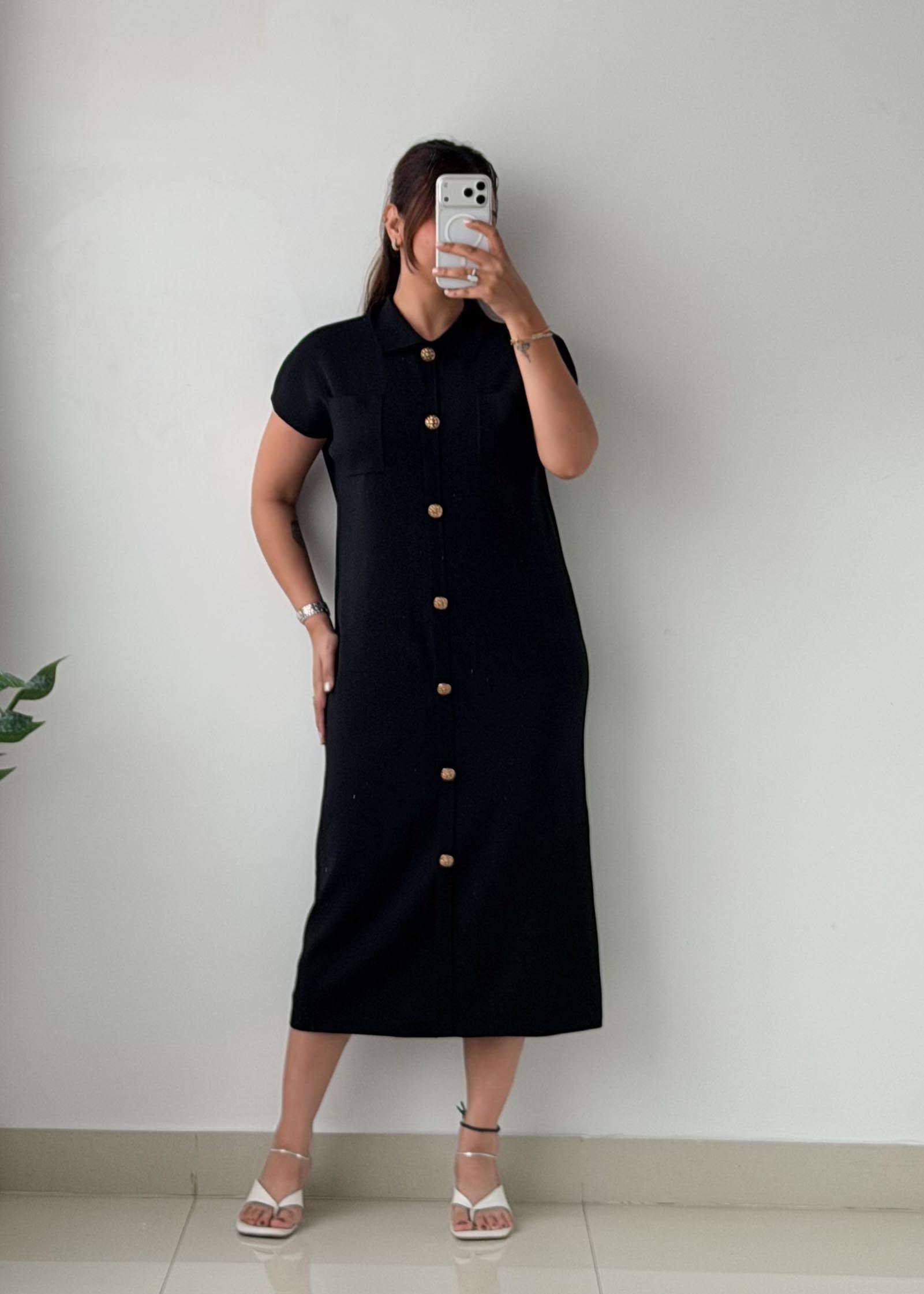 Size M-L Black Button-Front Midi Dress