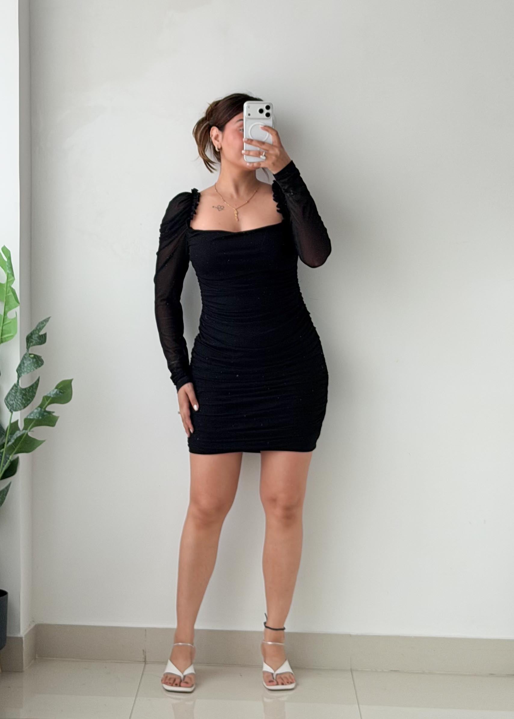 Size M-L Black Ruched Mini Dress