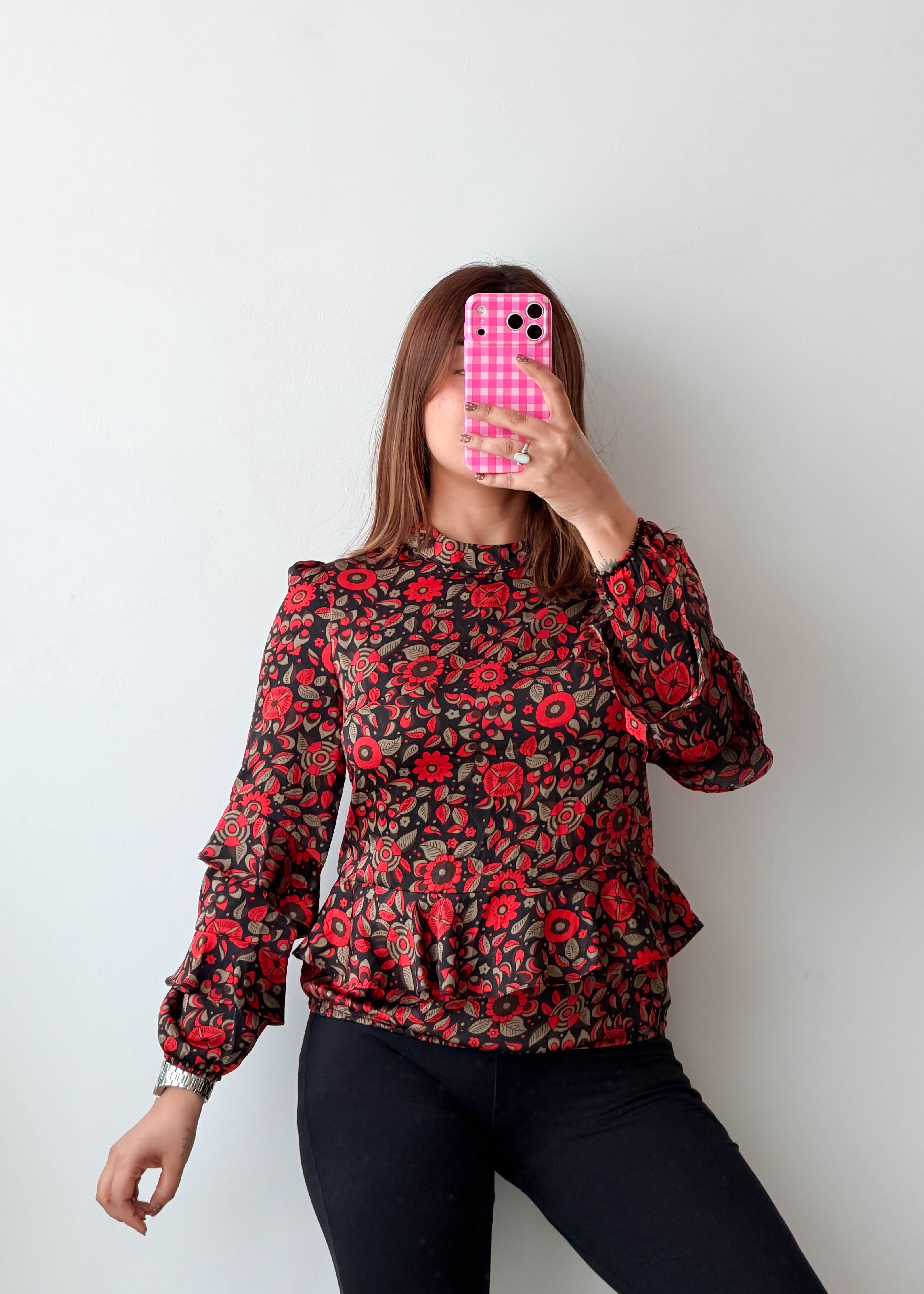 Size S-M Black Red Floral Peplum Top