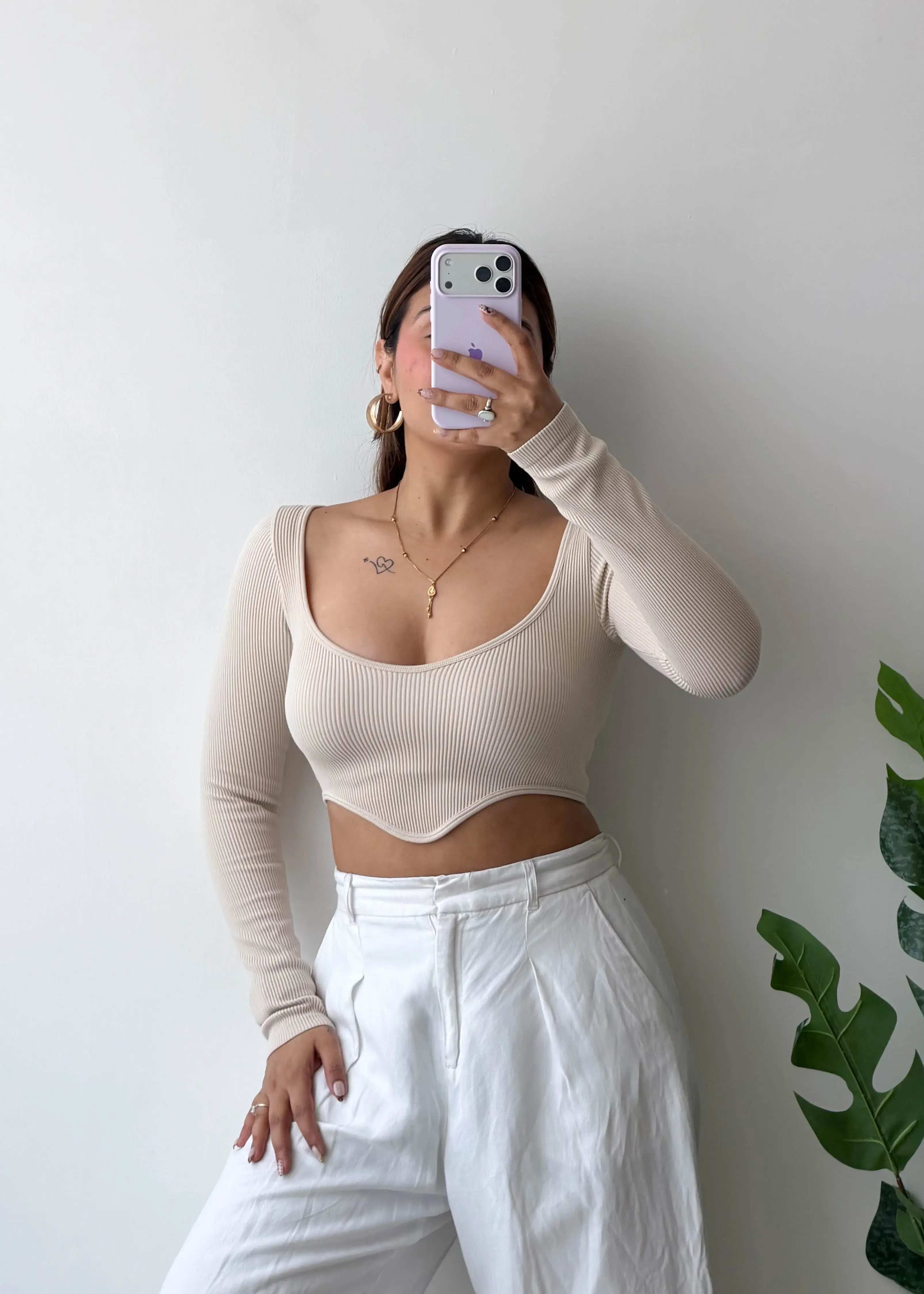 Size XS-S, Cream Long Sleeve Crop Top