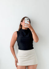 Size M-L Black High Neck Top
