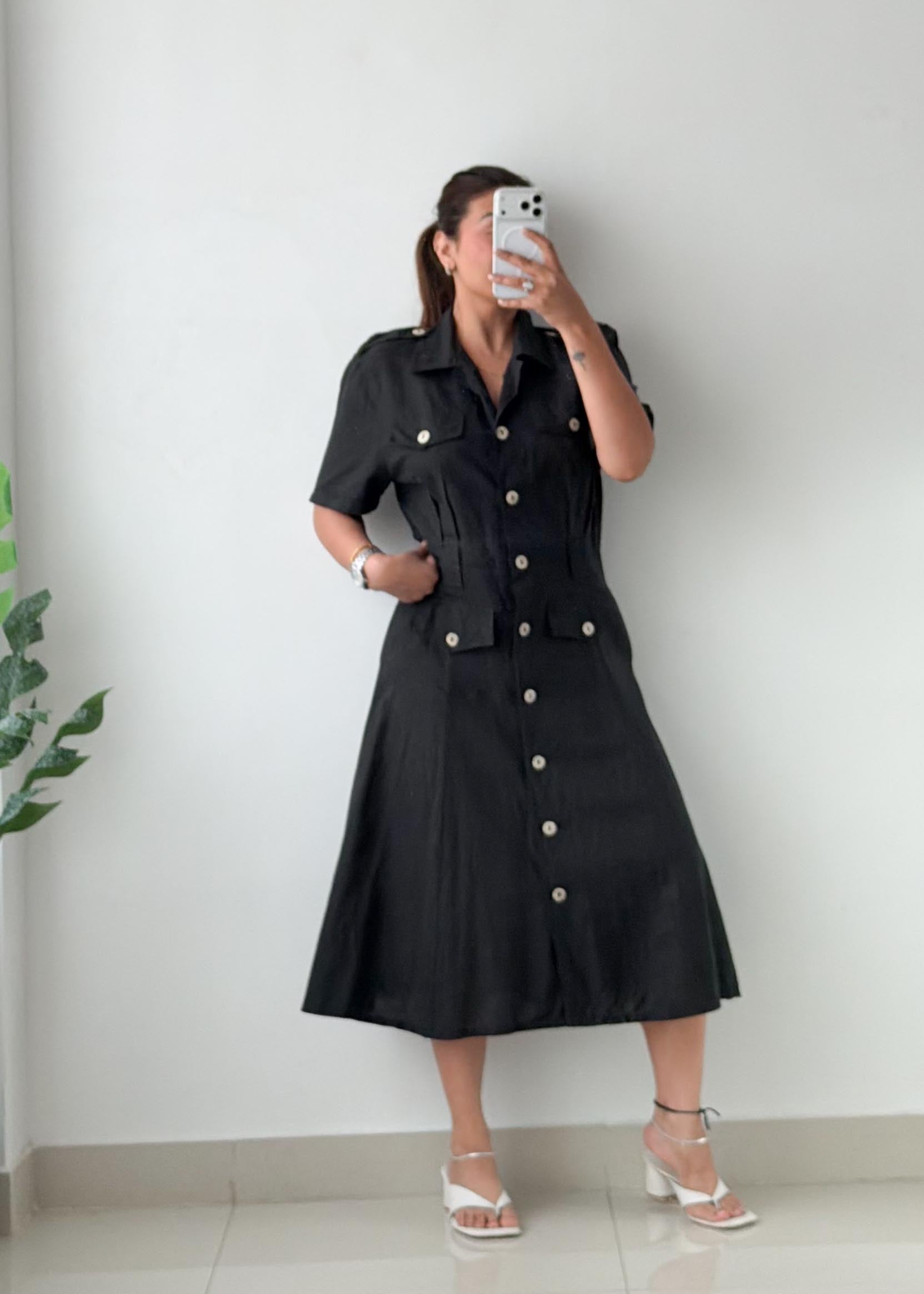 Size M Black Button-Front Utility Midi Dress