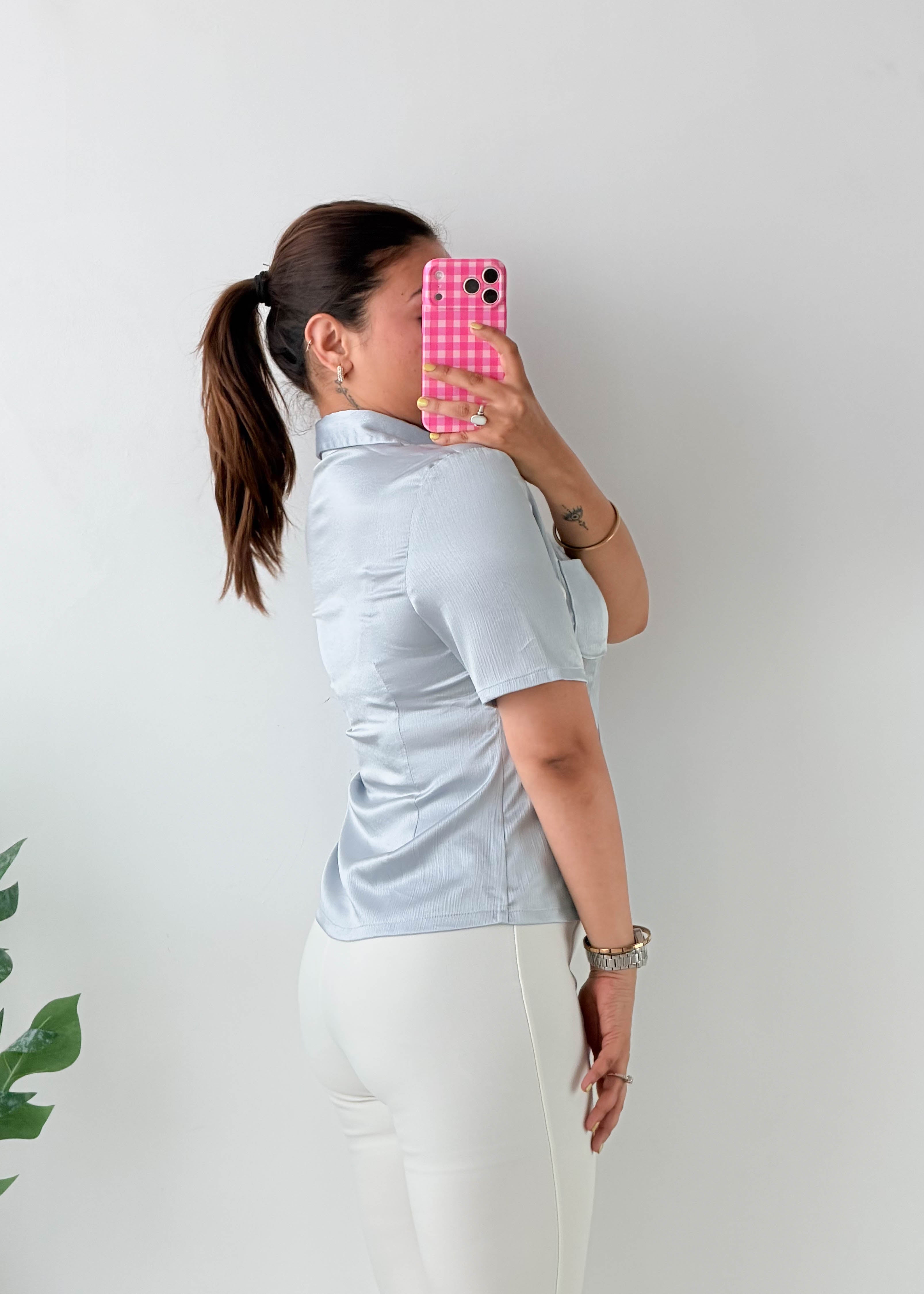 Size XS-S Light Blue Collared Shirt