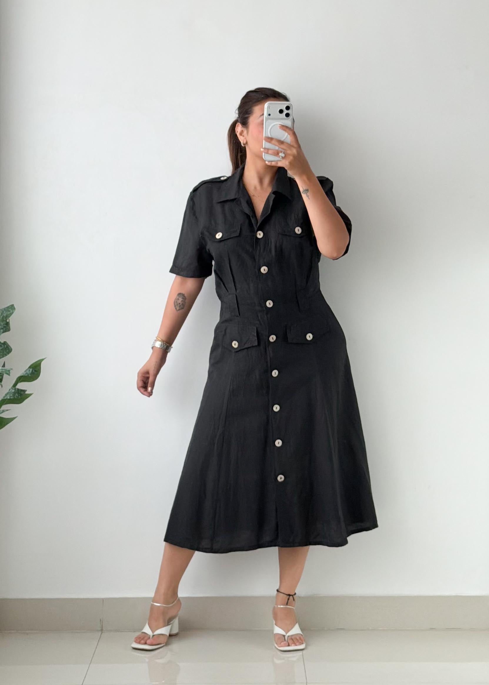 Size M Black Button-Front Utility Midi Dress