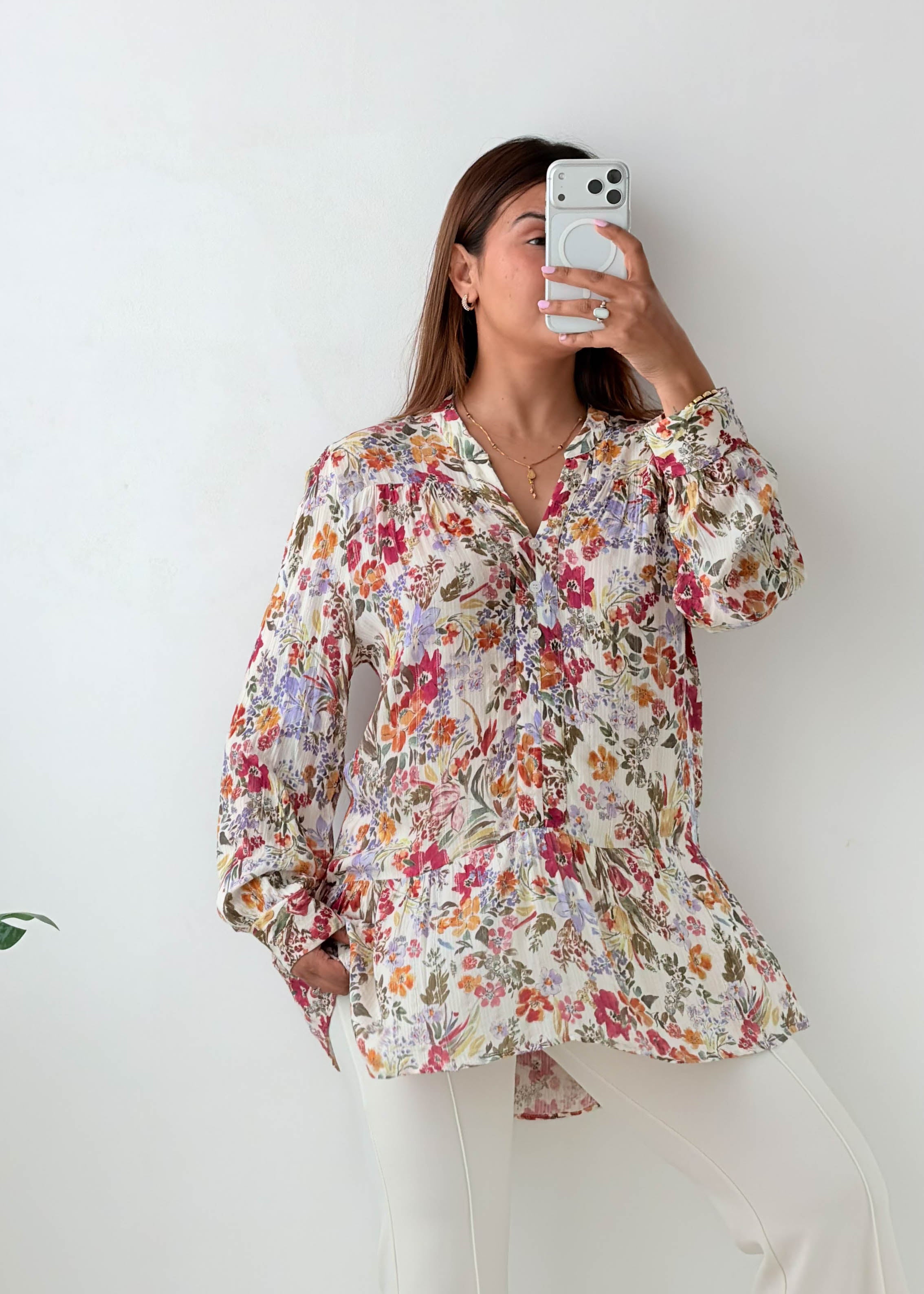 Size M-L White Floral Peplum Top