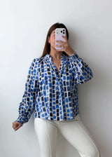 Size S-M / L-XL Blue Abstract Print Shirt