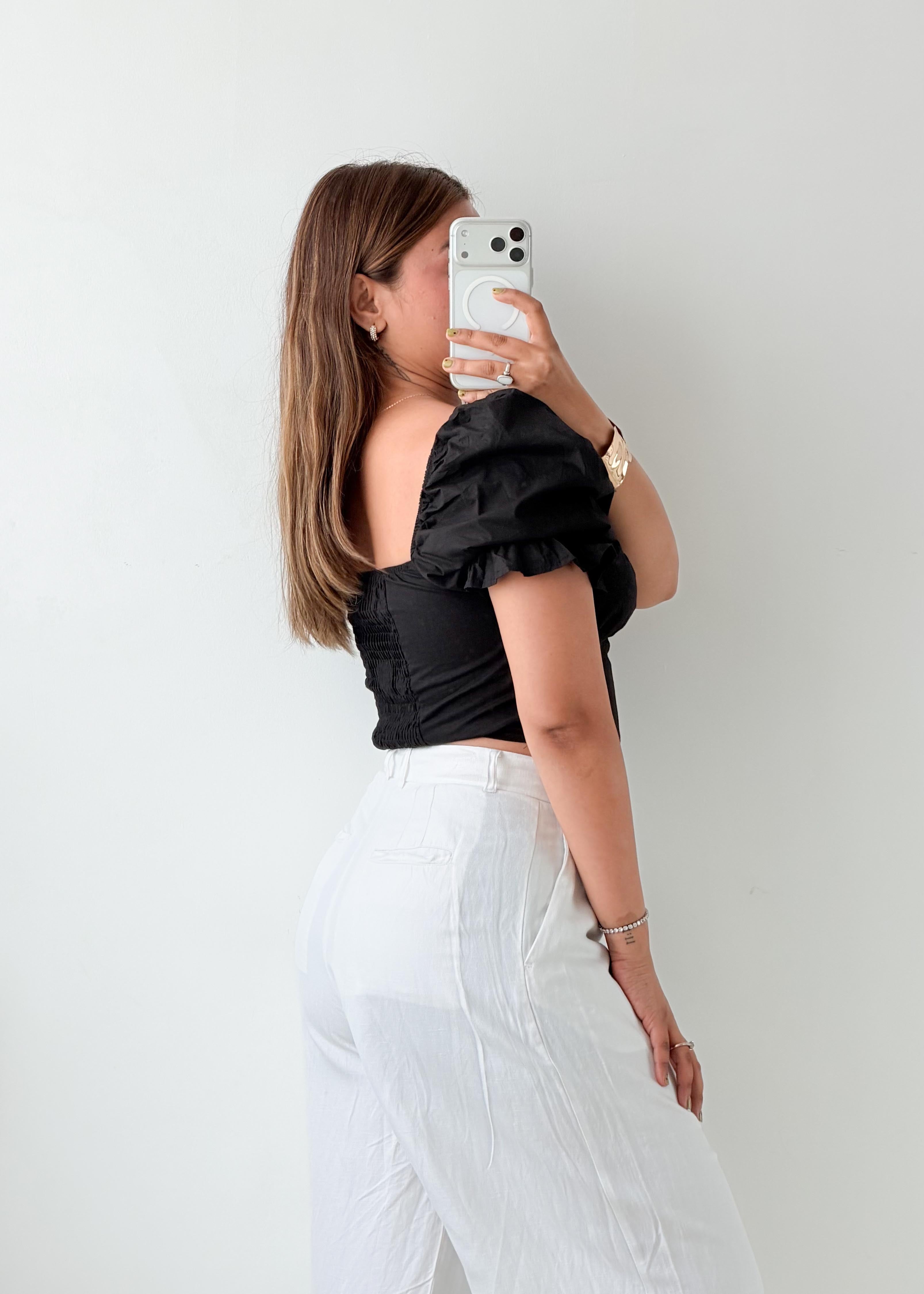Size XS-S Black Puff Sleeve Top
