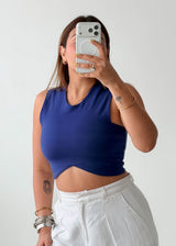 Size S-M Navy Asymmetric Hem Crop Top