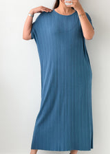 Size M-L Steel Blue Ribbed Maxi Dress