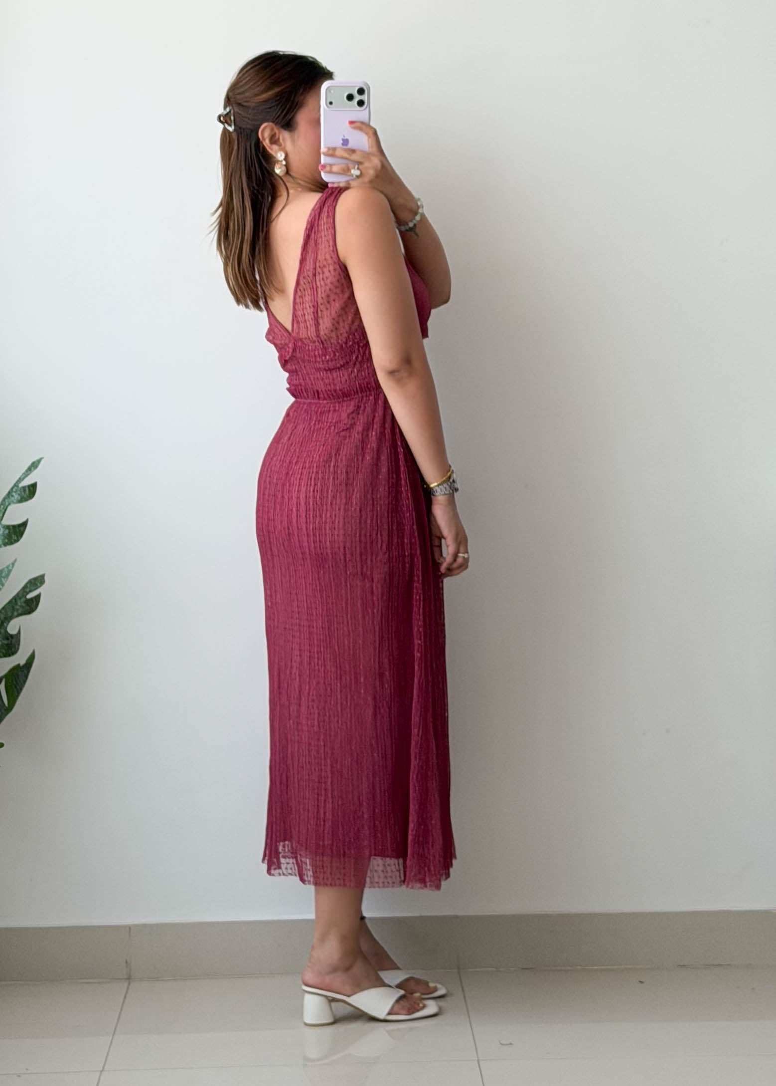 S-M Wine Red Mesh Midi Dress