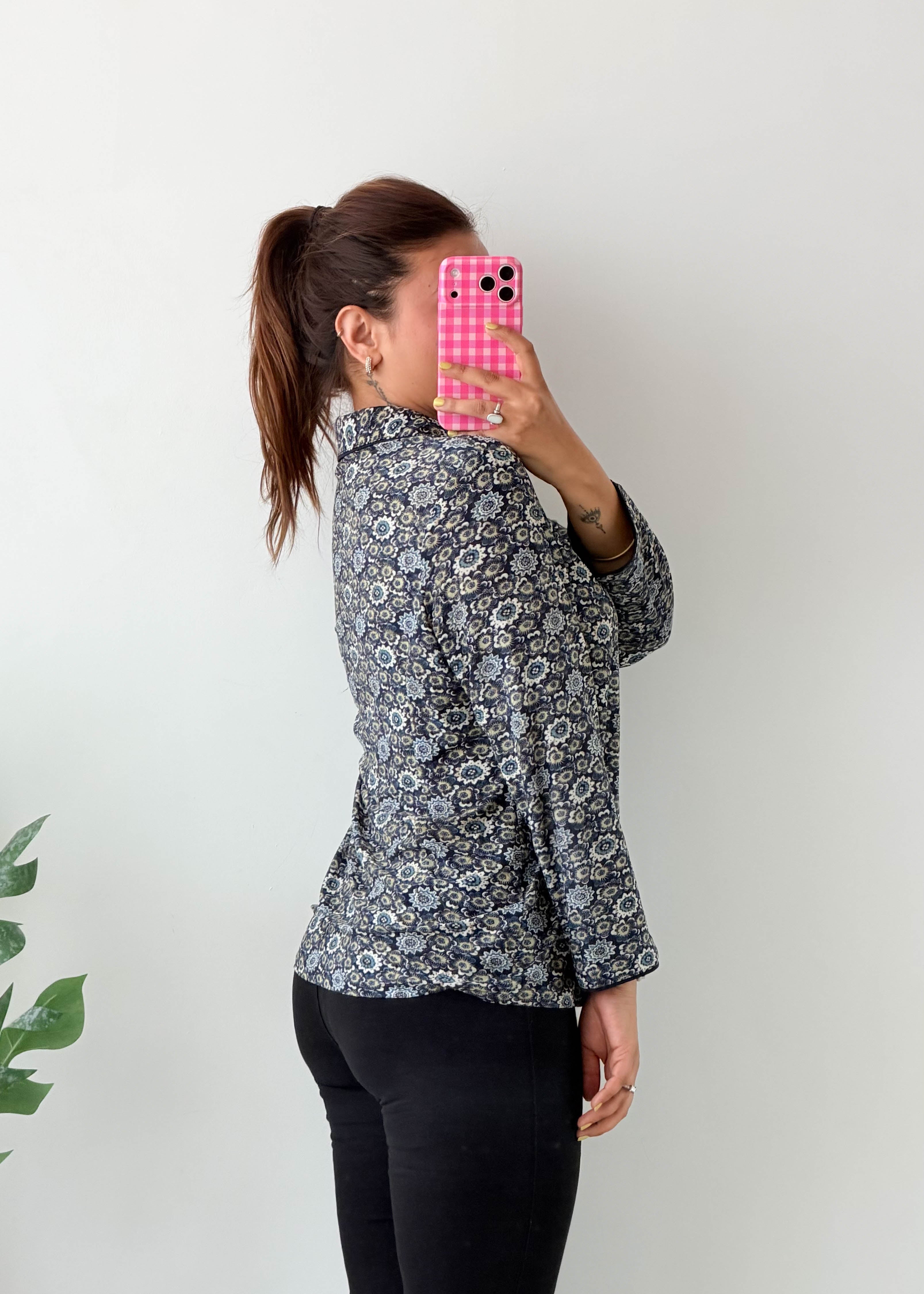 Size S-M Navy Floral Shirt