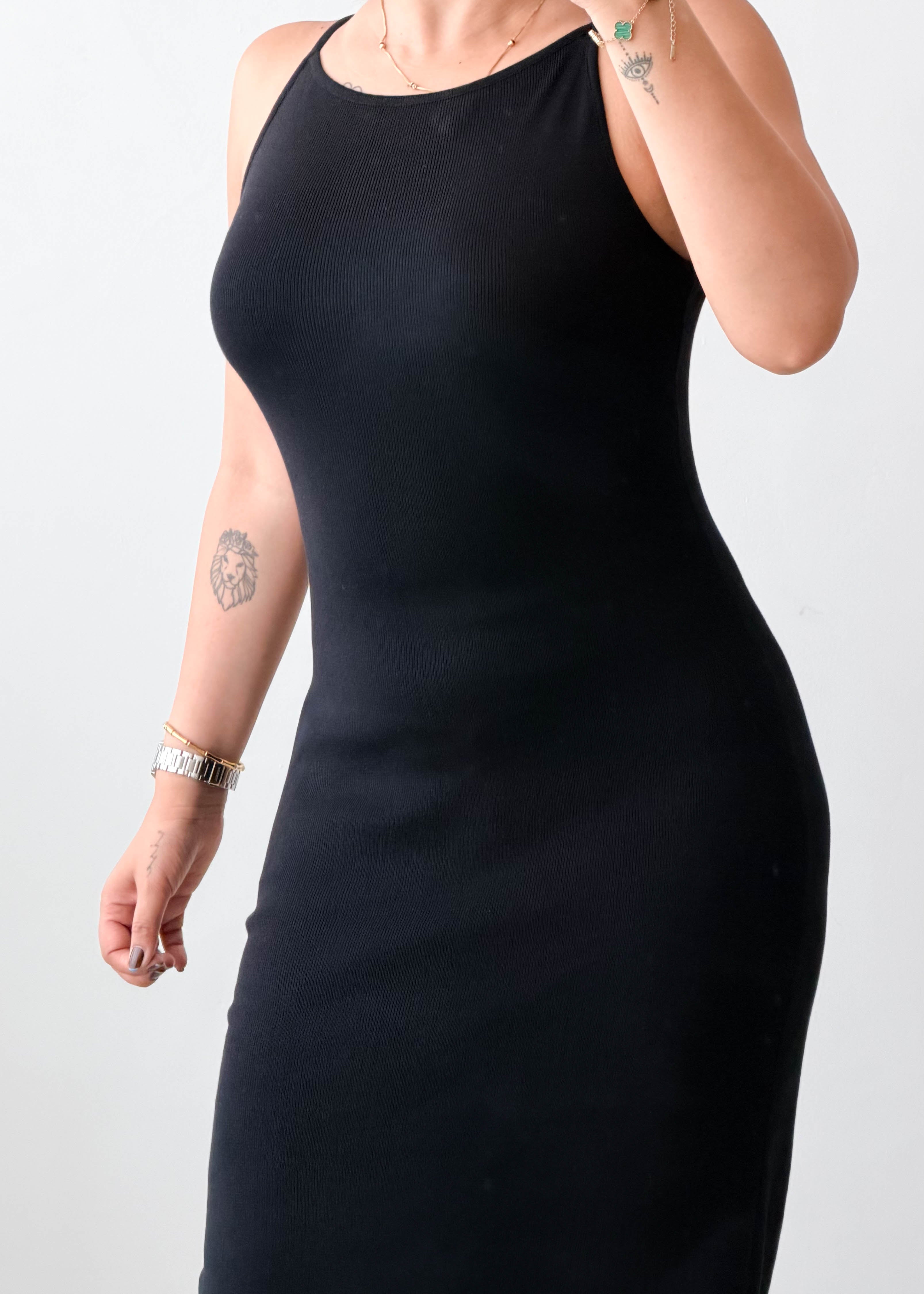 Size XS-S / M-L Black Sleeveless Maxi Dress