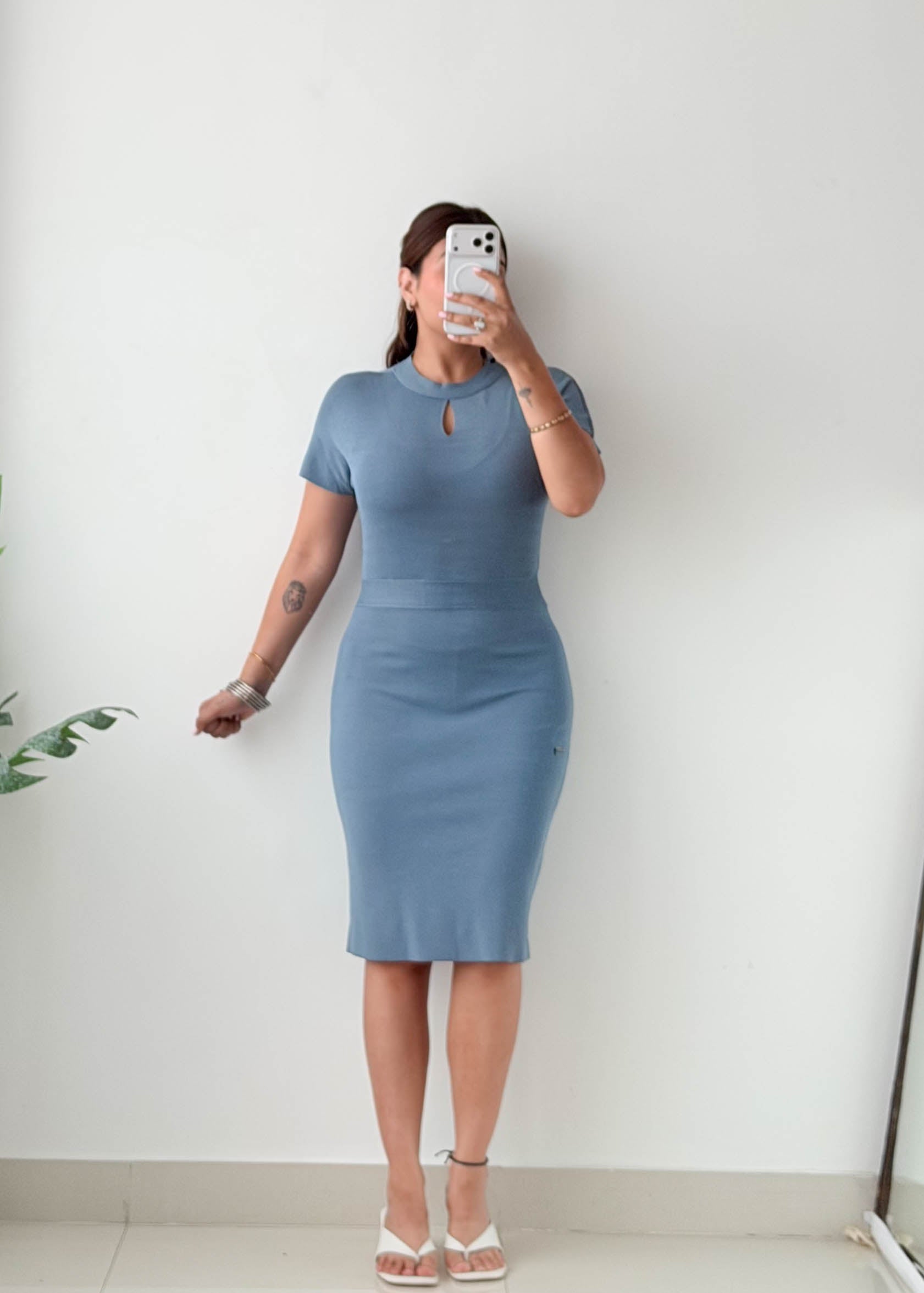 Size S-M Dusty Blue Keyhole Bodycon Midi Dress