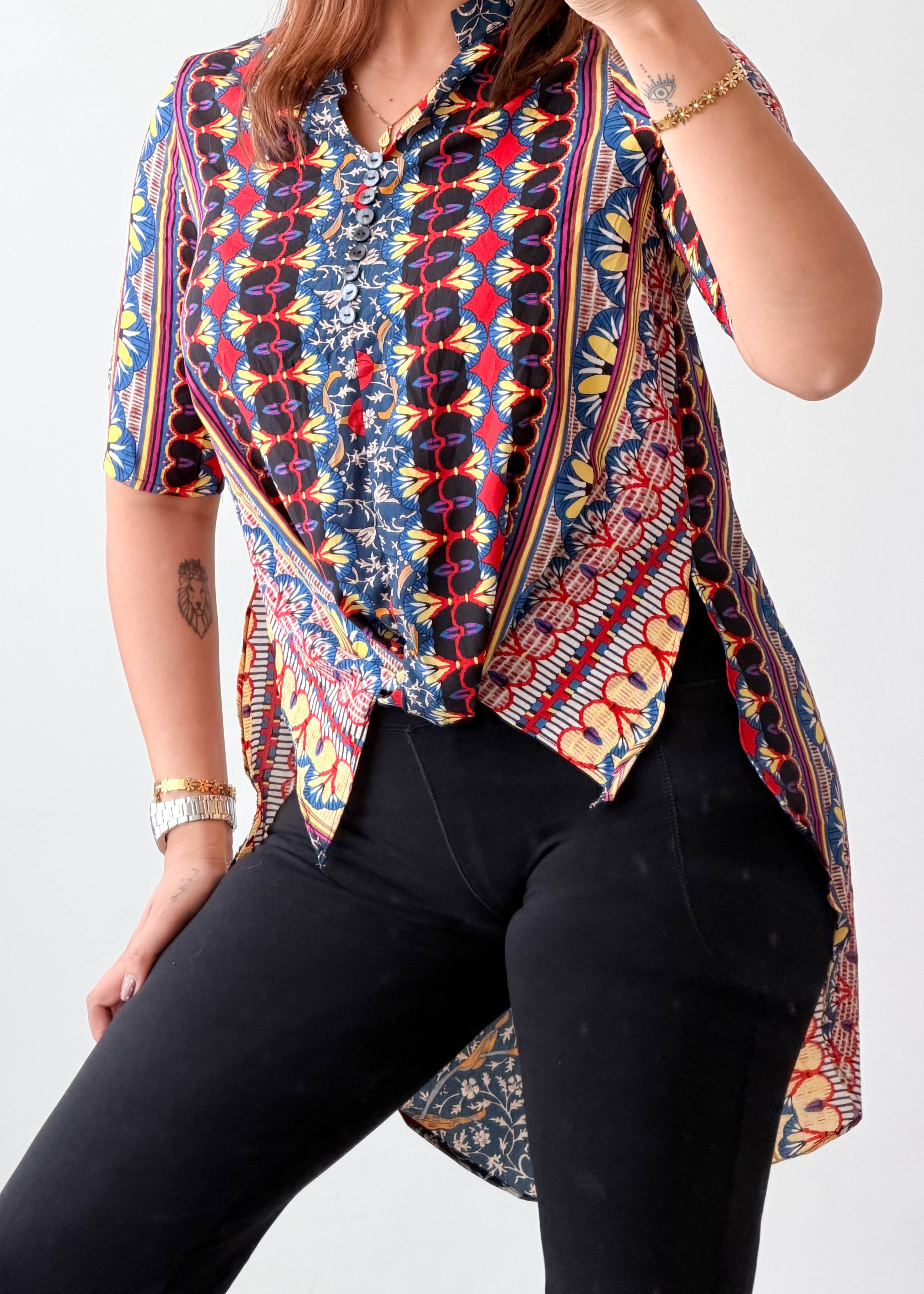 Size XS-S Multicolor Boho Print High-Low Tunic Top